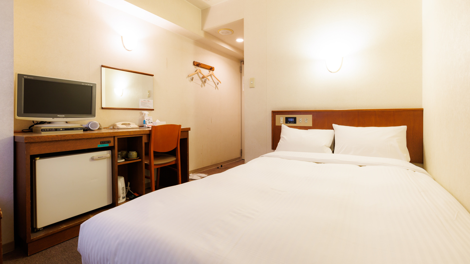 セミダブルルーム