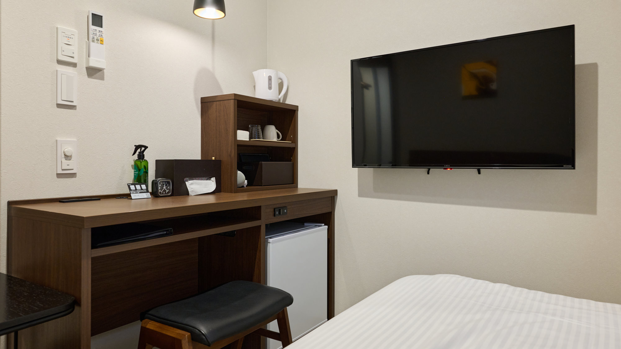 シングル＜セミダブルベッド＞