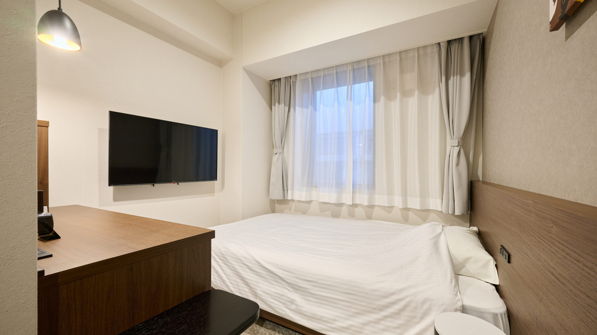 シングル＜セミダブルベッド＞