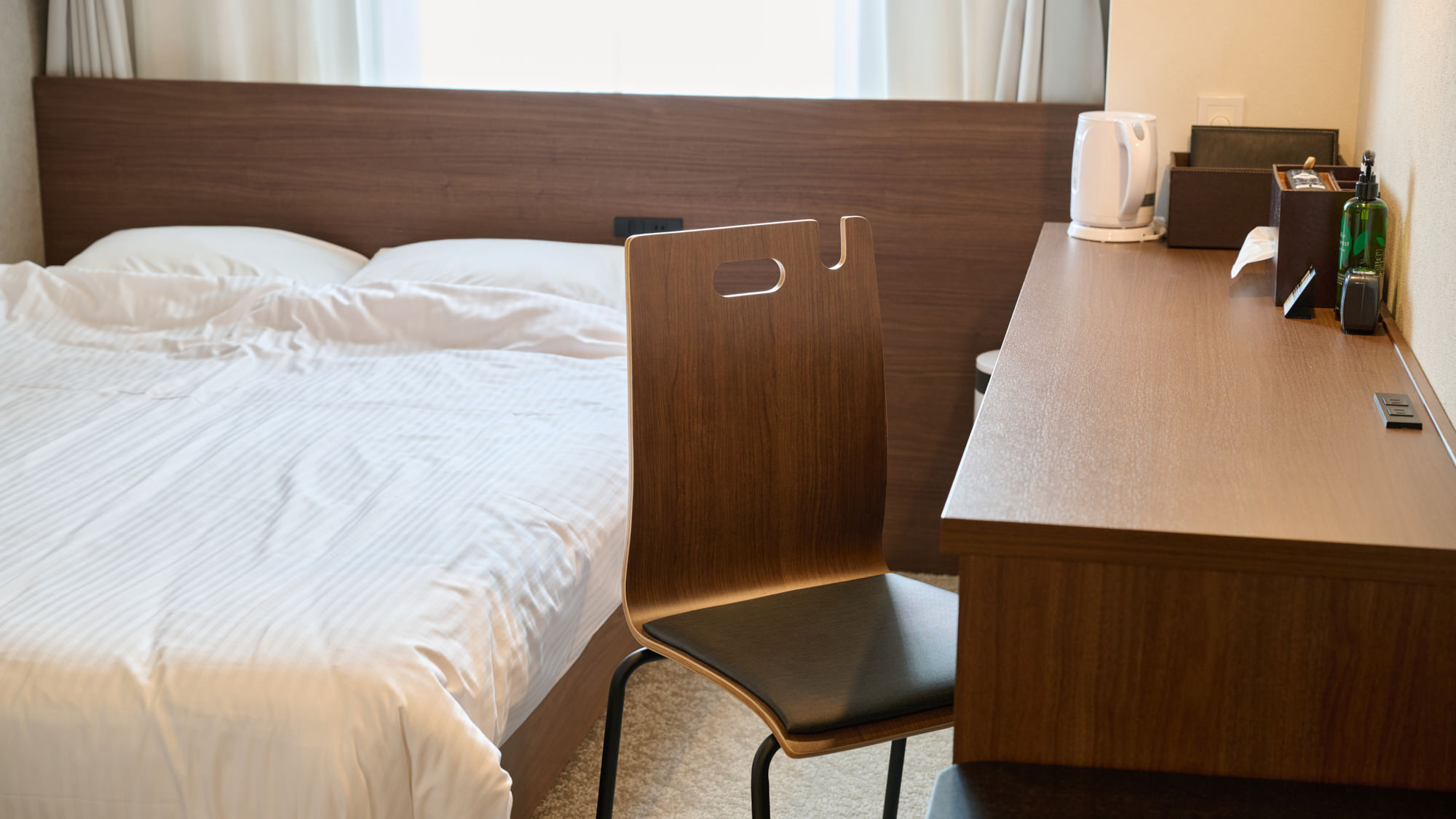 ダブルルーム＜ダブルベッド＞