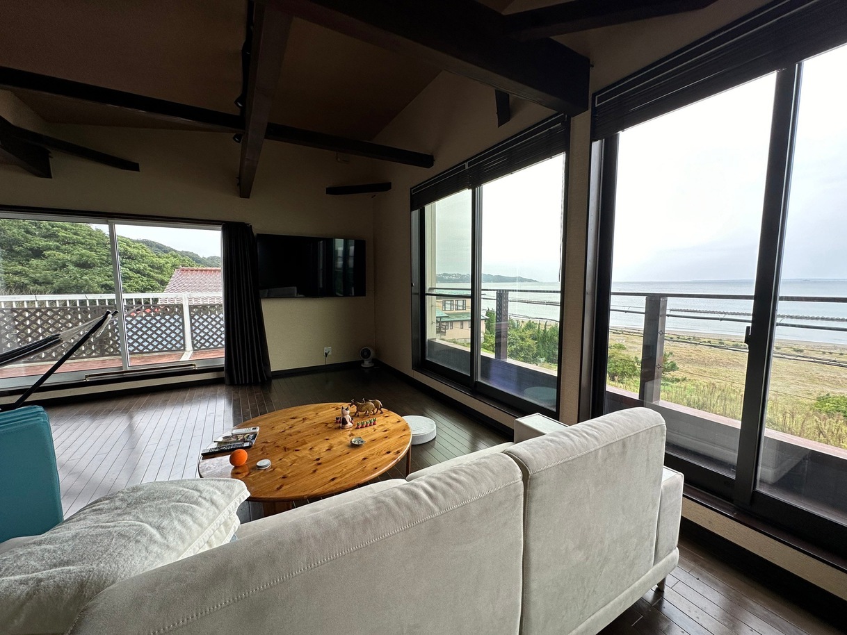 【BBQ・ペット同伴OK】砂浜まで徒歩5分！水平線を望むオーシャンビュー貸別荘でお気軽リゾート気分♪