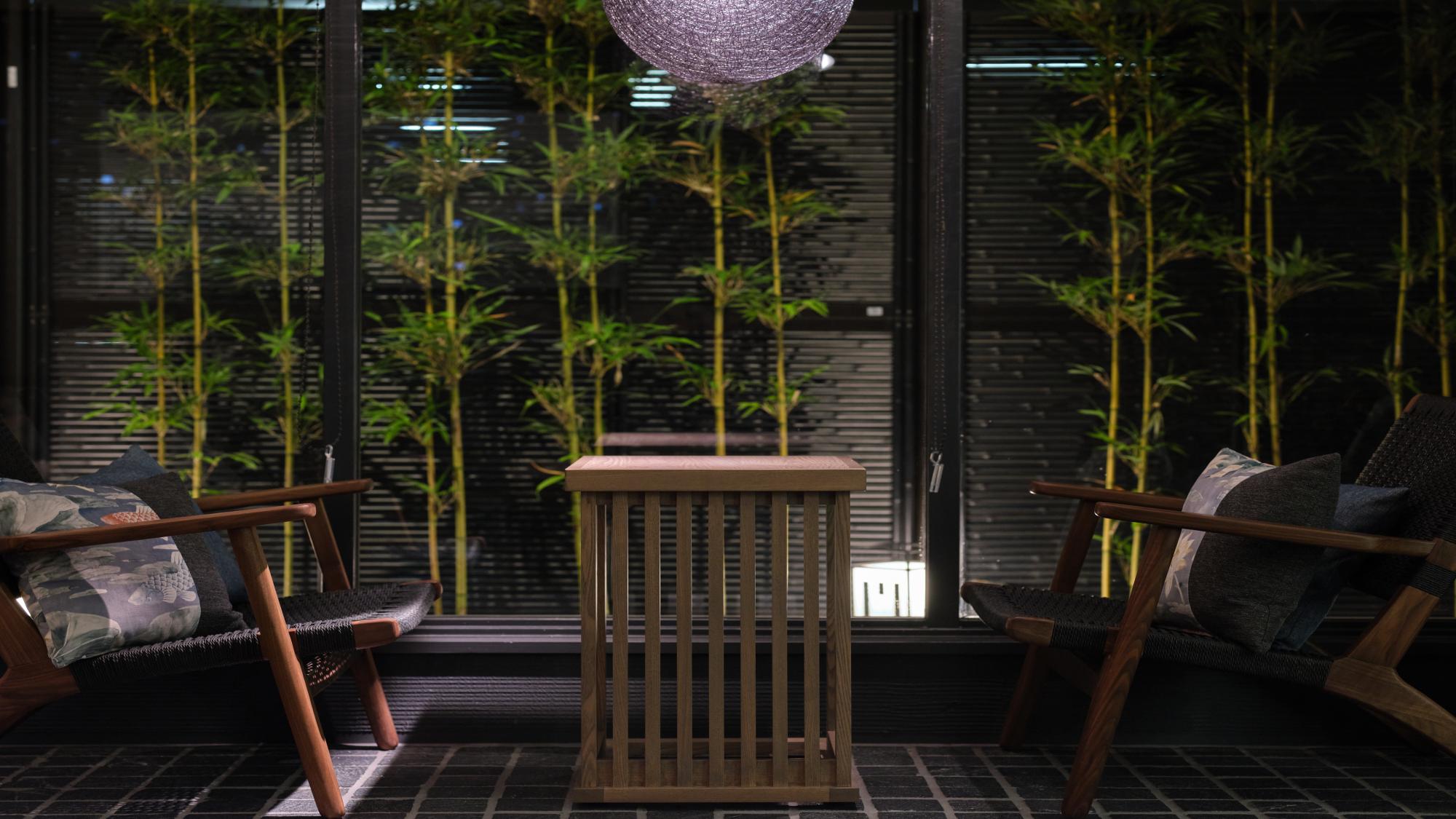 フロント・ロビー