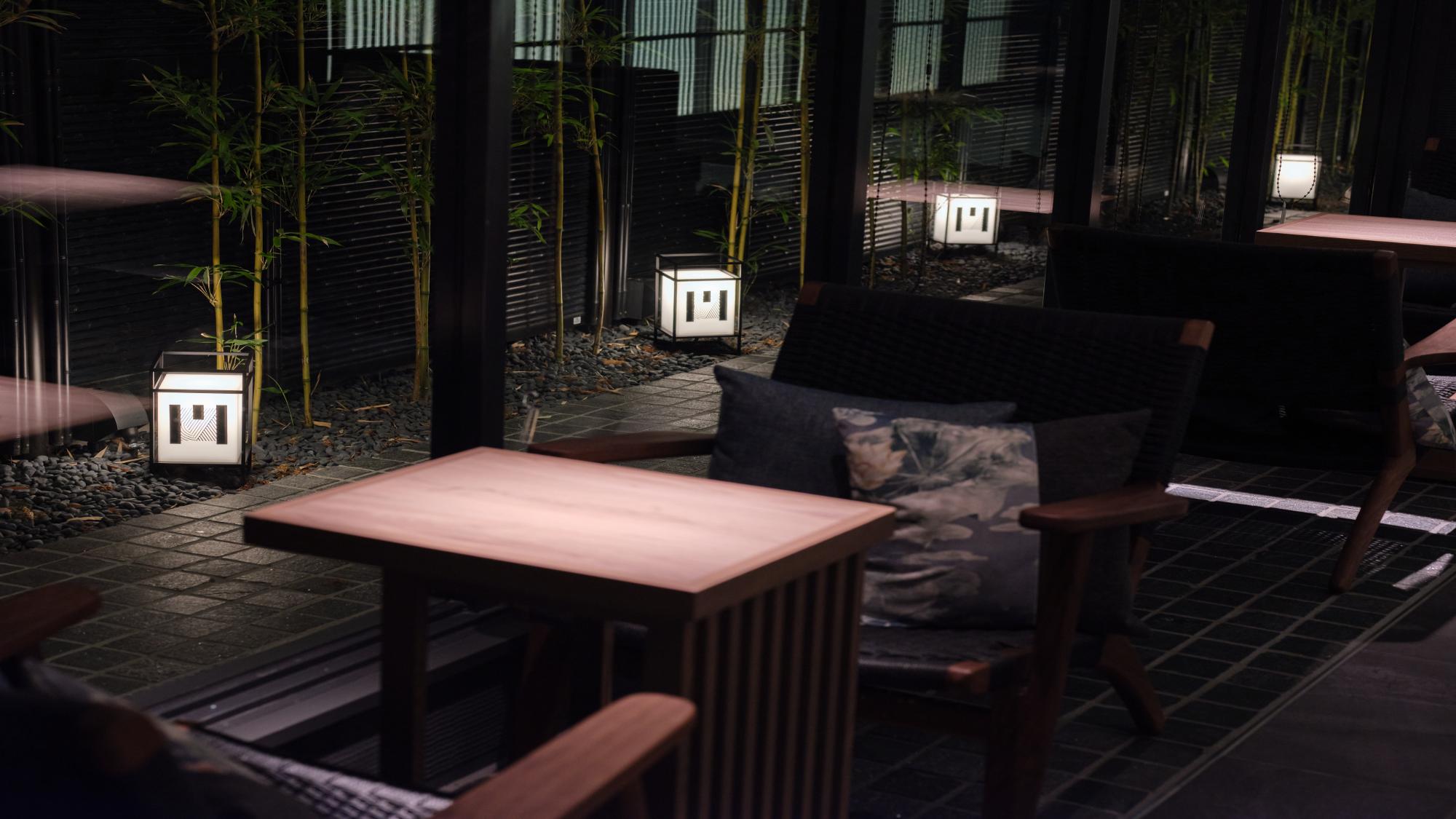 フロント・ロビー