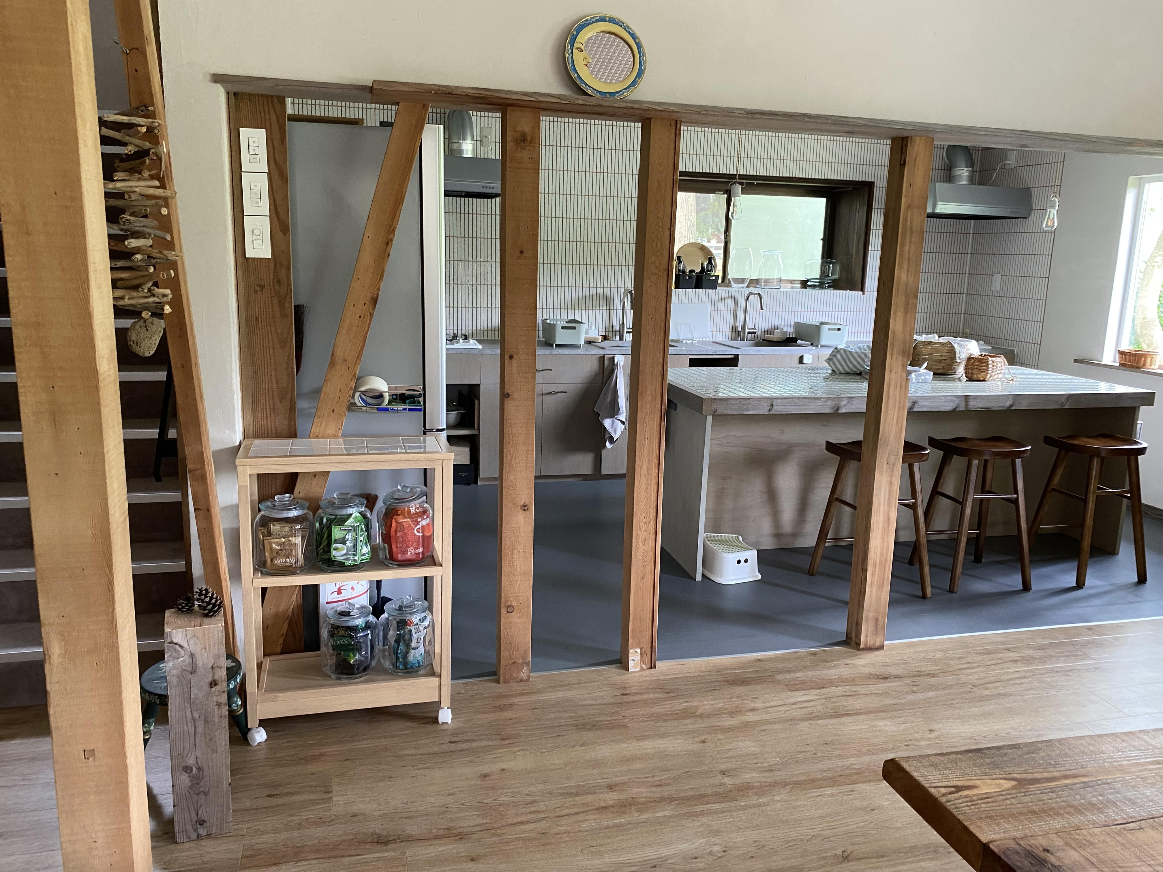 ダイニングからキッチン