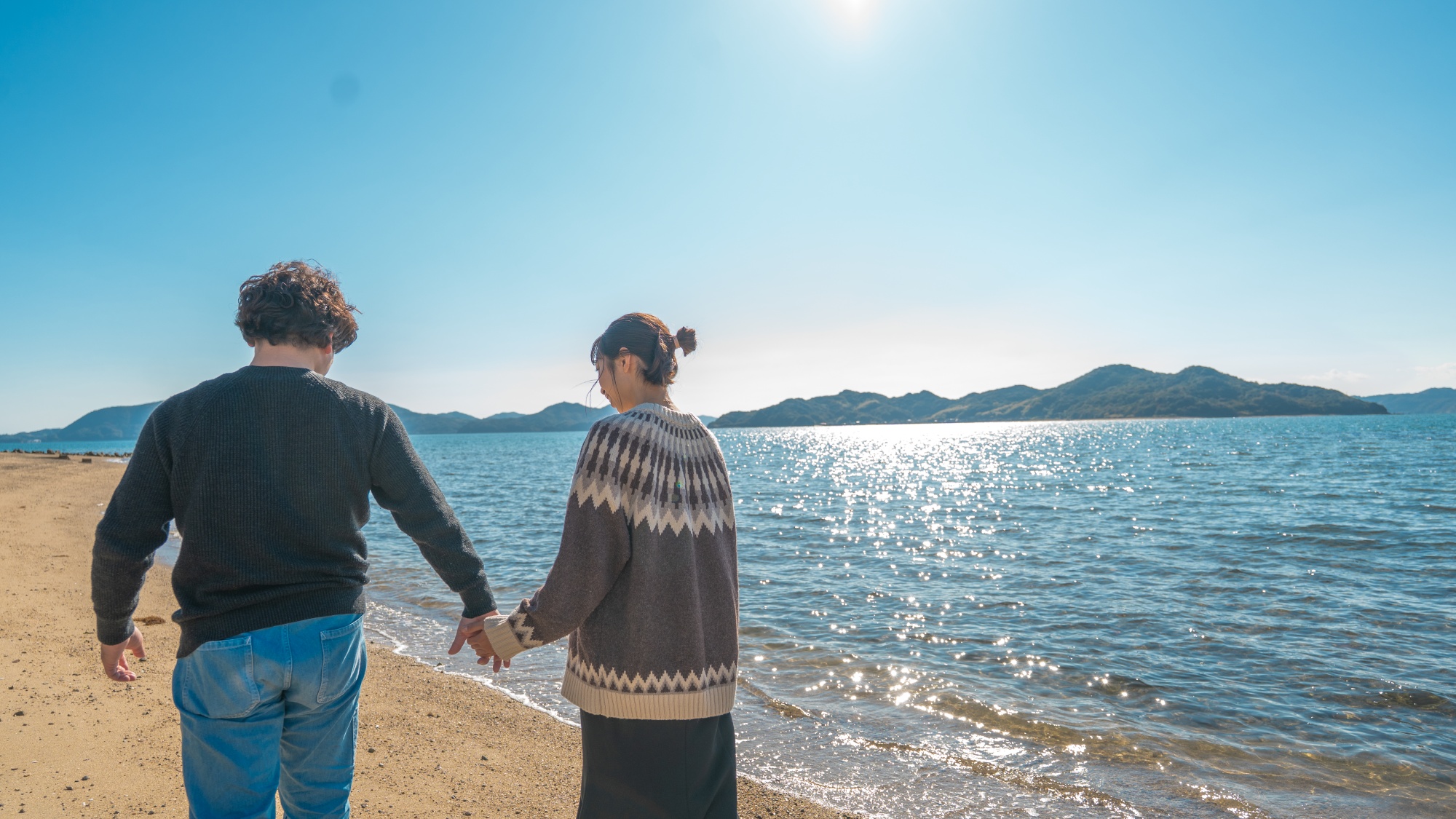  【滞在イメージ】施設周辺　コテージ隣（海辺）