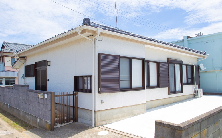 片貝海水浴場まで徒歩３分の一棟貸し施設☆