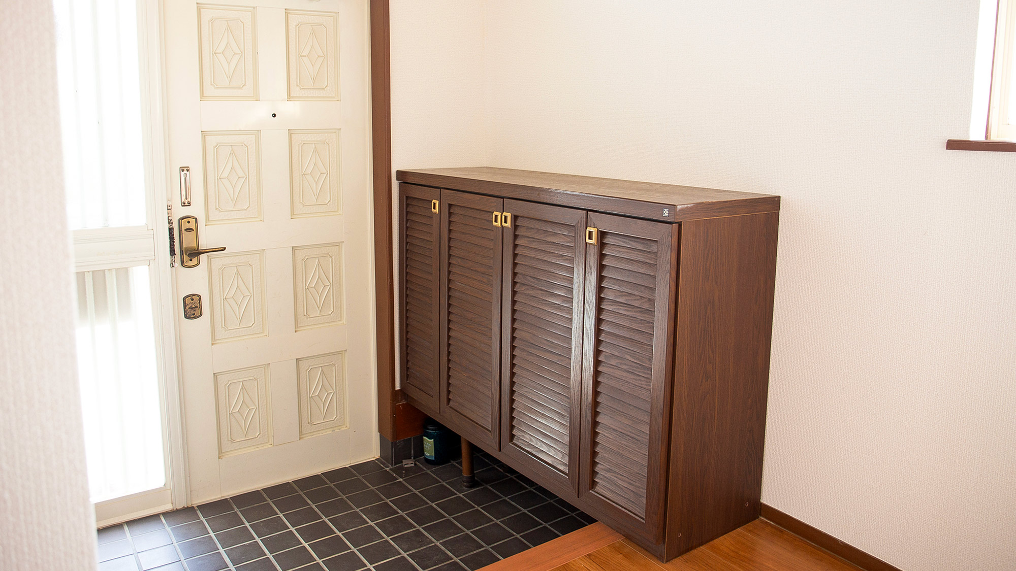 ・【玄関】広々としたスペースで大荷物でも安心です