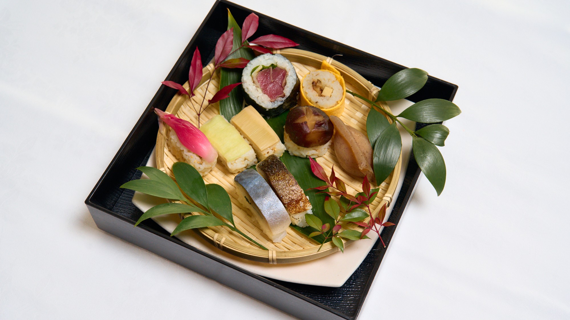 高知名物「田舎寿司」（藁焼きコース）