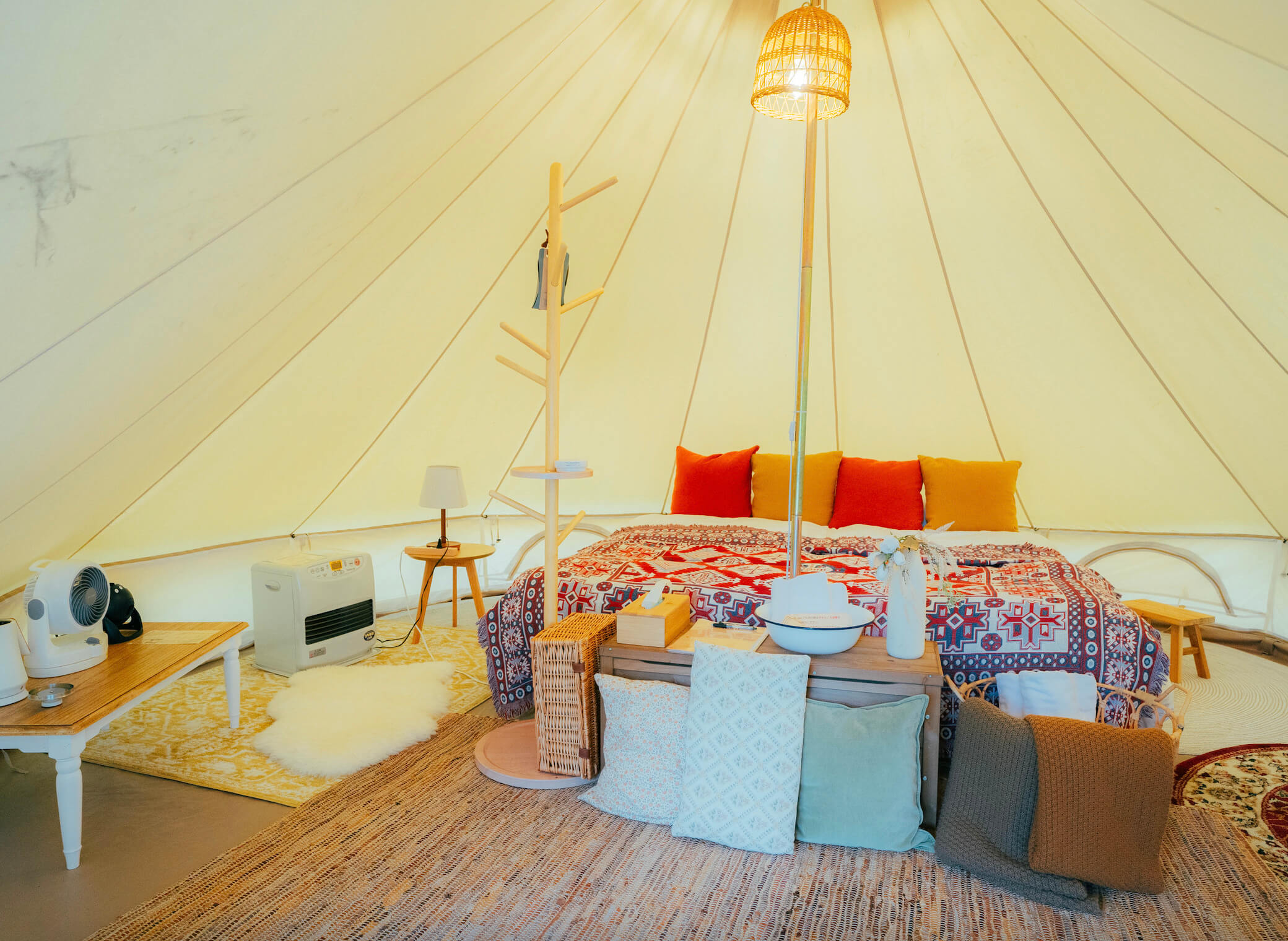 【プライベート焚き火付】5mベルテント（専用水道付）