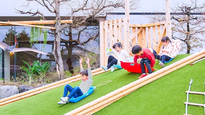 【さき楽】30日前までがお得！1泊3食ご当地ビュッフェ＆飲み放題★貸切風呂・サウナ・遊びが全部無料