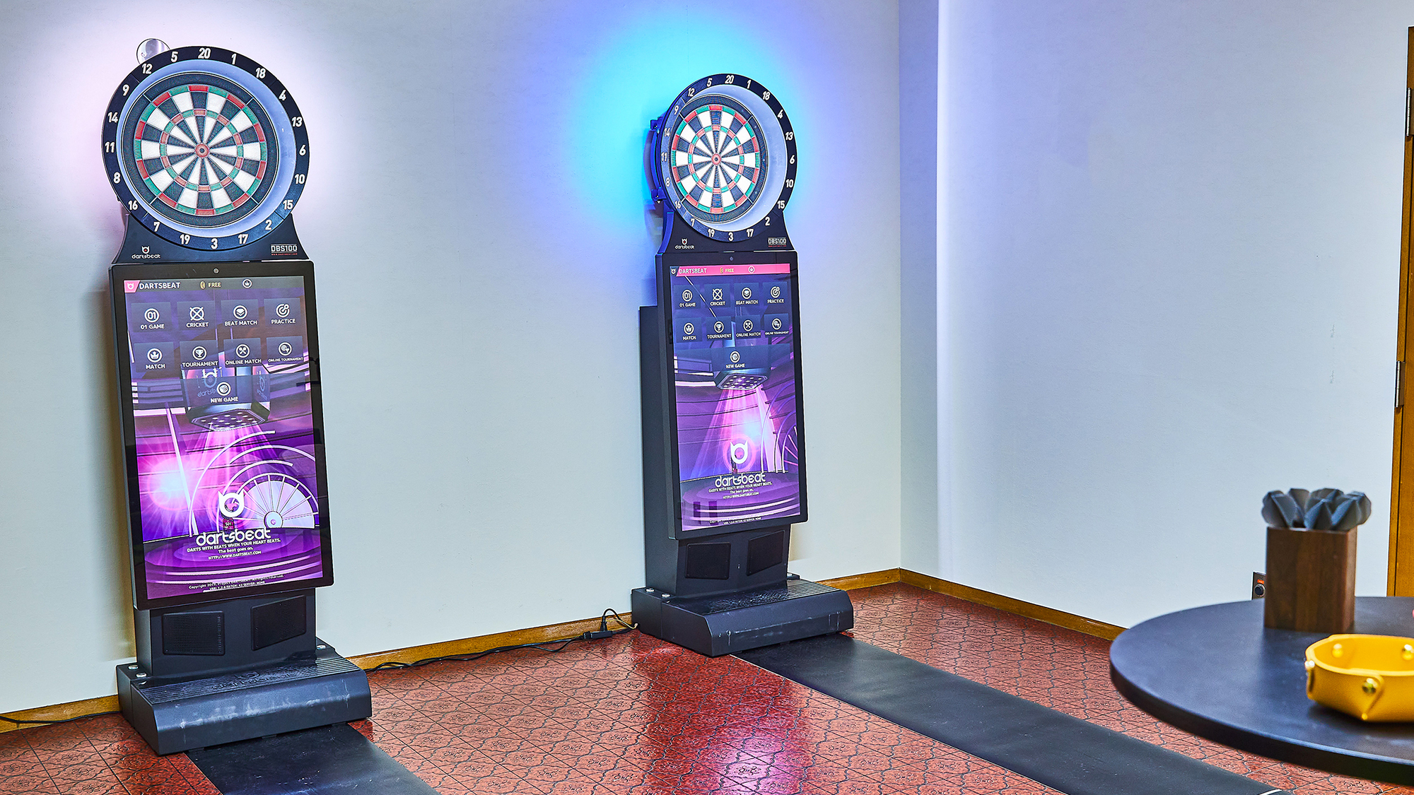 ダーツ＆ビリヤード（無料）