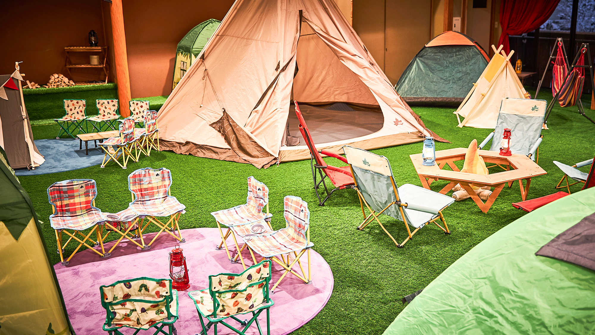 お休み処テント広場（無料）