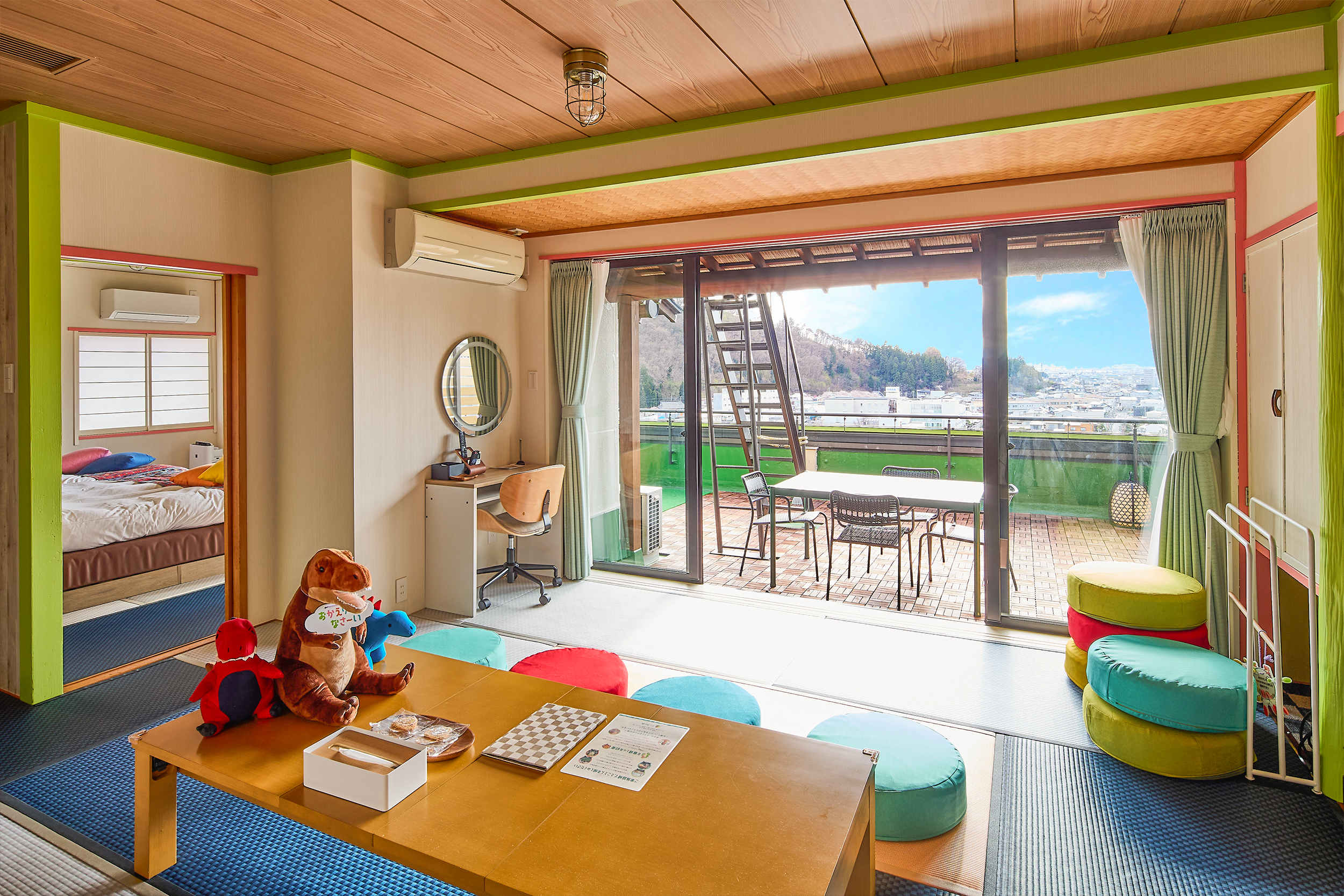 【本館】和洋室カジュアル６-展望テラス付き