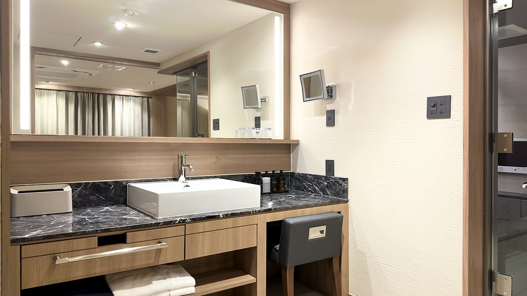 【18時In〜11時Out＊朝食付】＜最大17時間滞在●ショートステイ18プラン＞遅め到着で少しお得