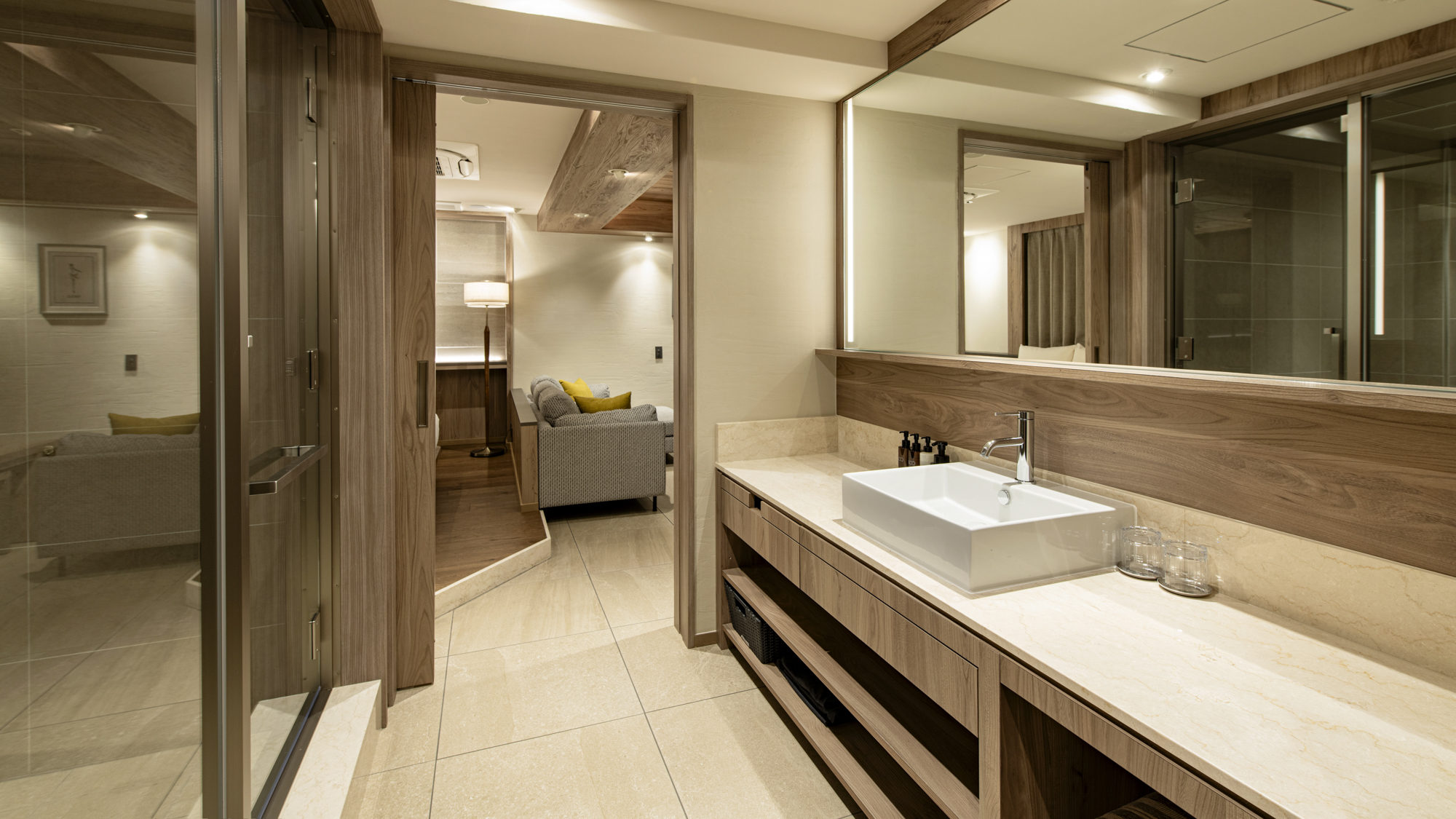 【スタンダードキングC】パウダールーム