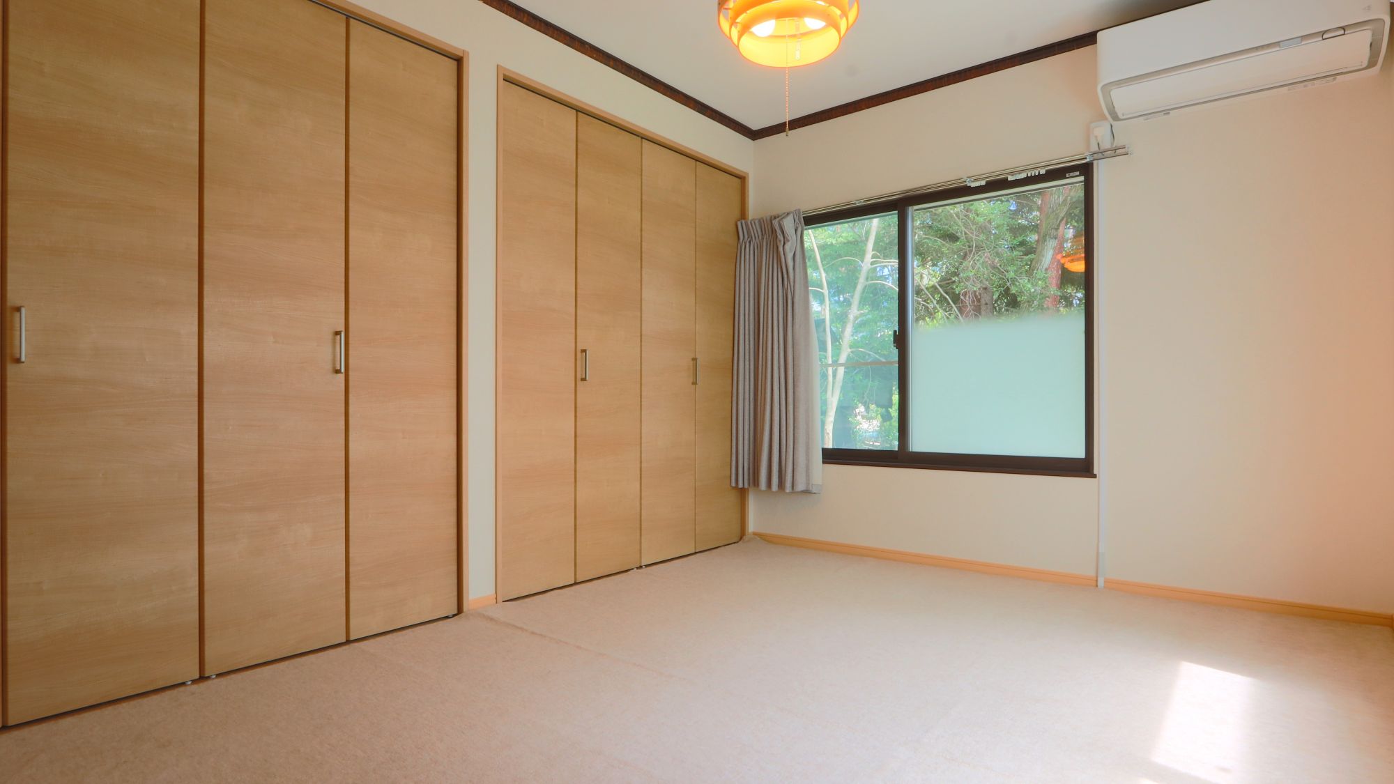 【1階洋室】  家族や仲間と。