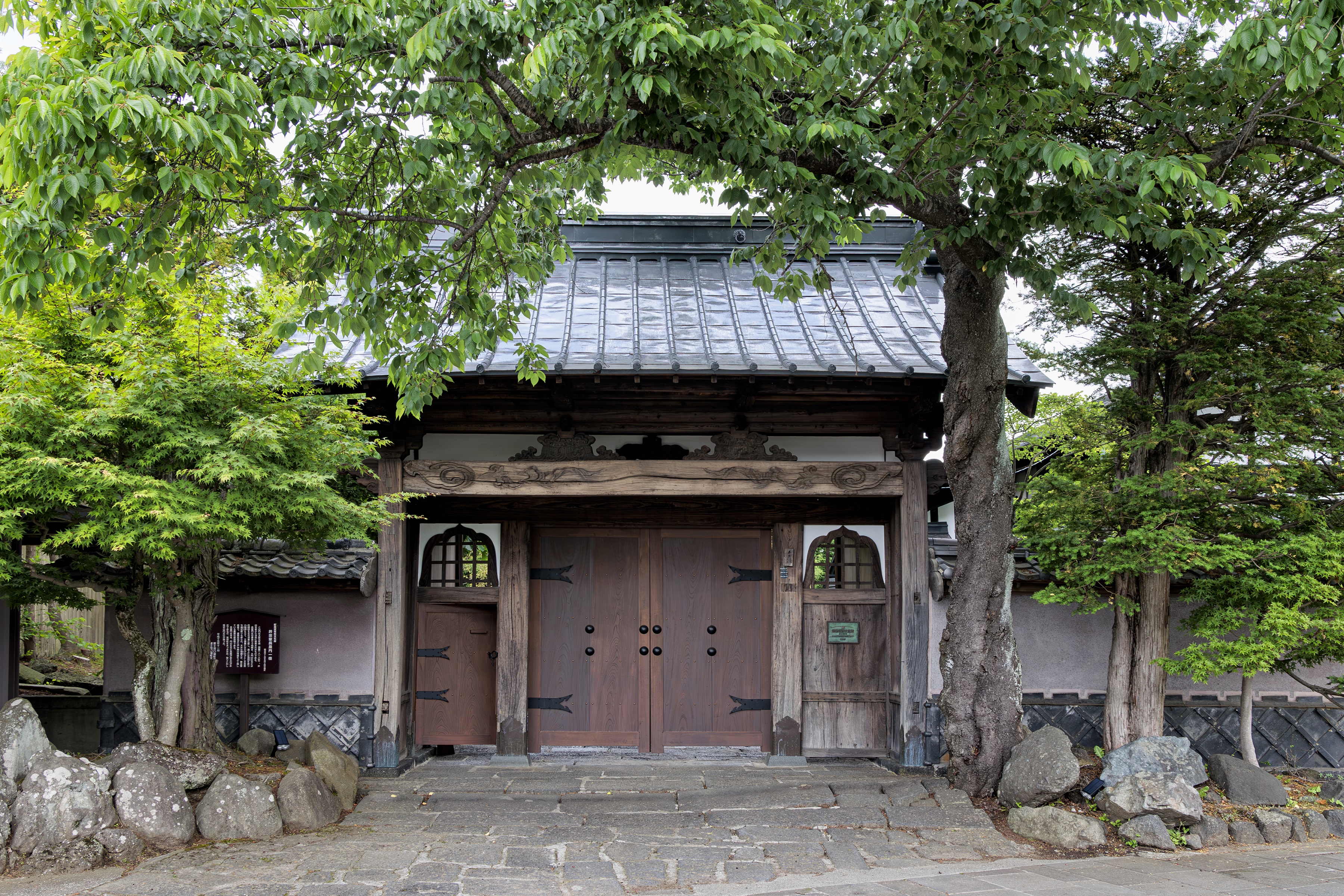 岳麓翠苑＿長屋門