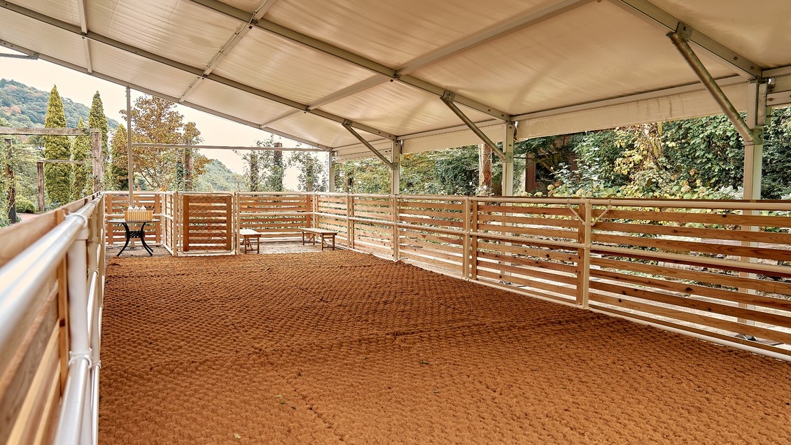 【愛犬とおでかけ】＊4/25〜6/14対象＊アカオフォレスト入園券＆ペット入園無料券＜★基本鍋会席＞