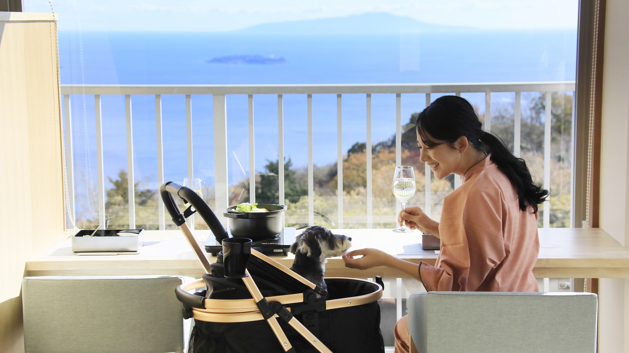 【レストラン】わんちゃんとご一緒にお過ごしいただけます