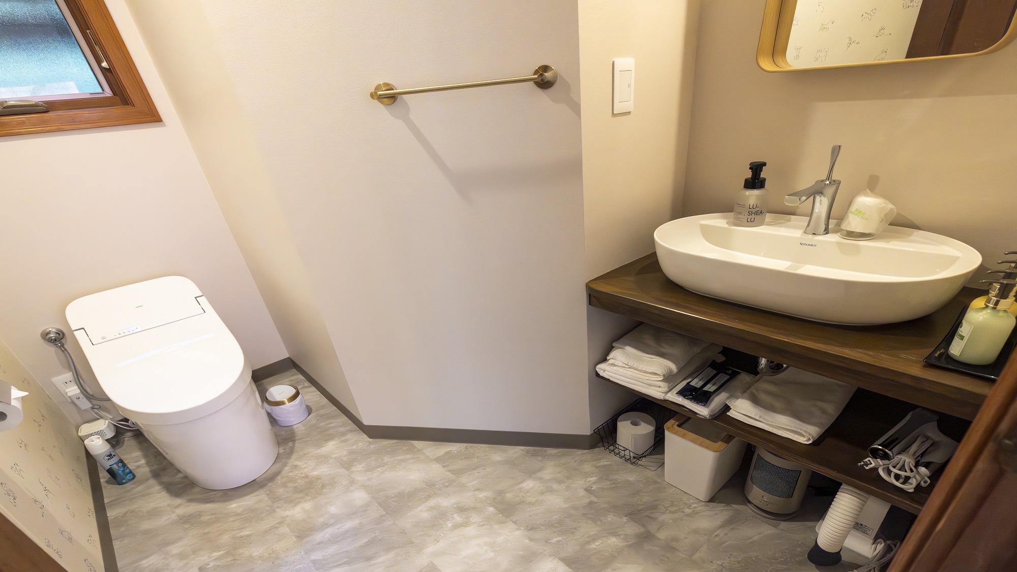 2デラックスベッドルーム