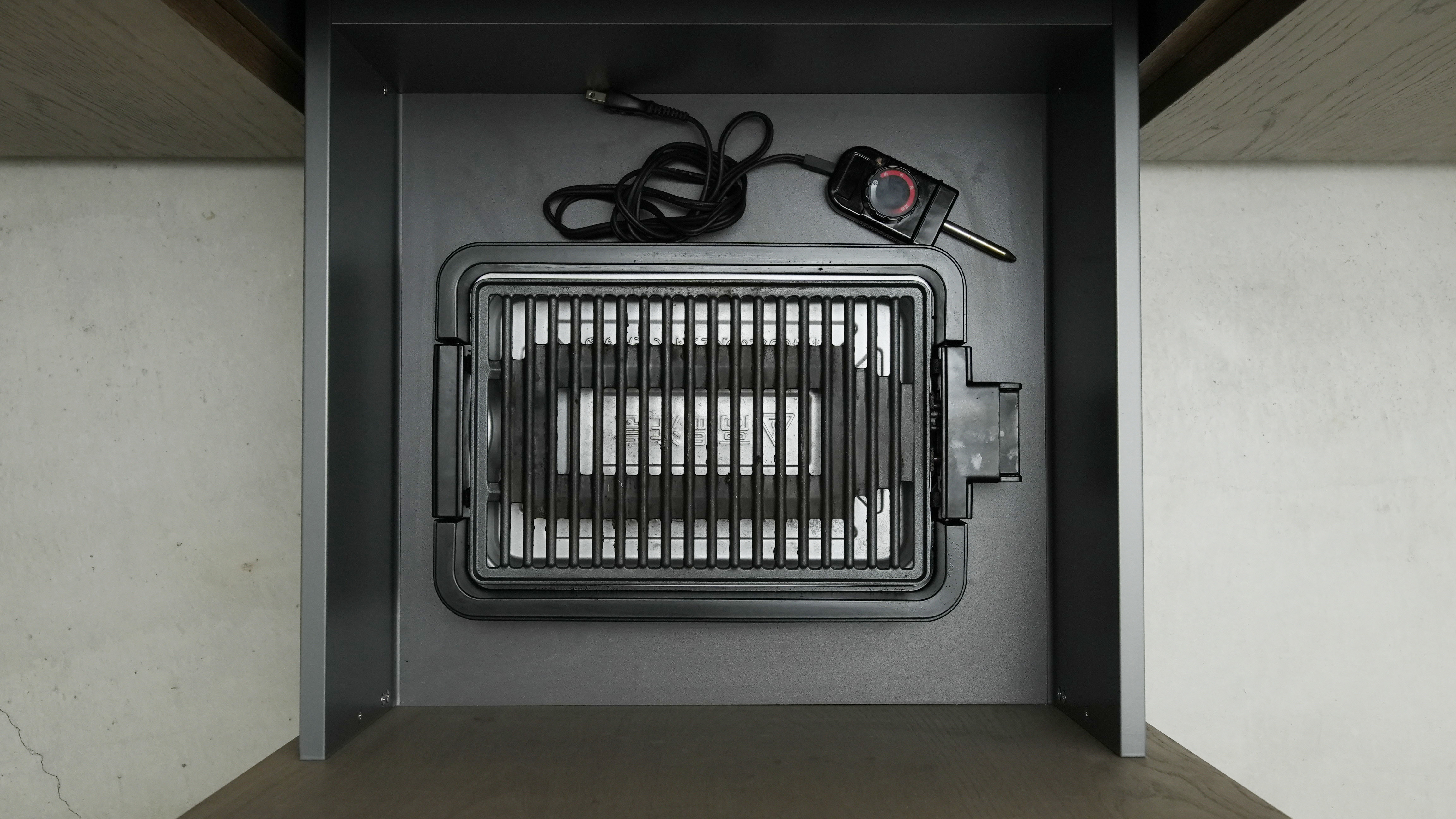 キッチン備品：グリル