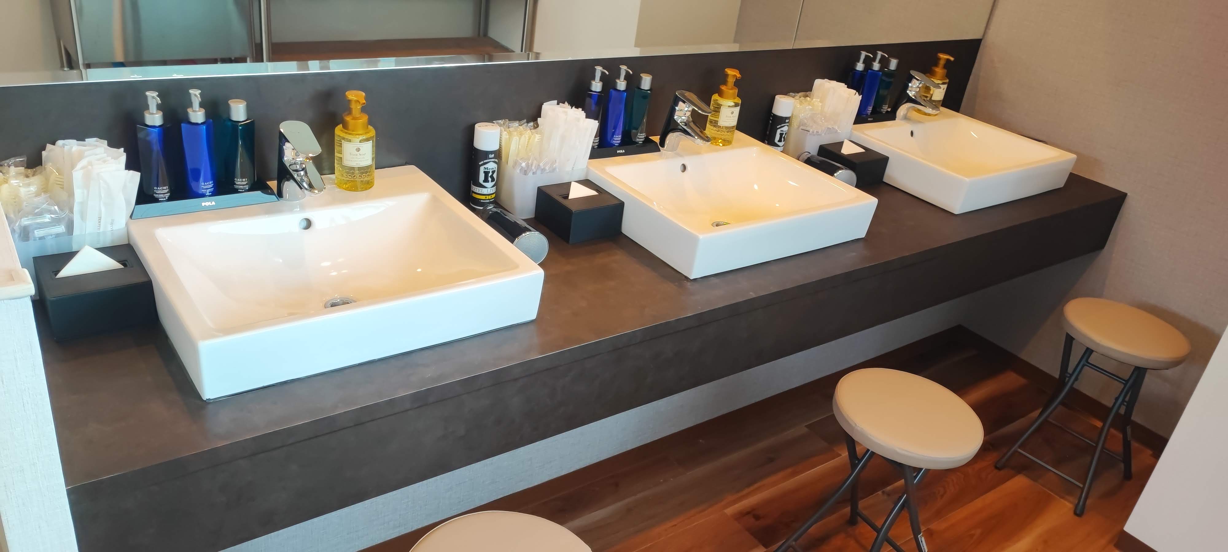 キャビン・洗面スペース