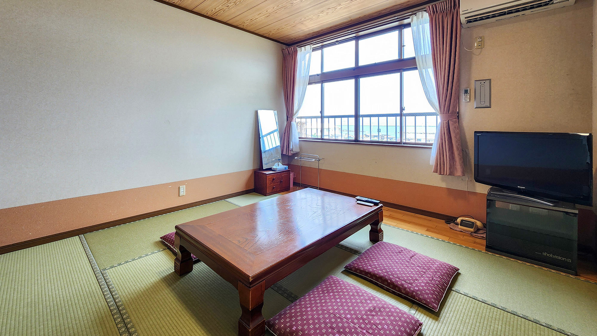 ＃和室8畳　友人同士（最大4人）でご利用いただけます