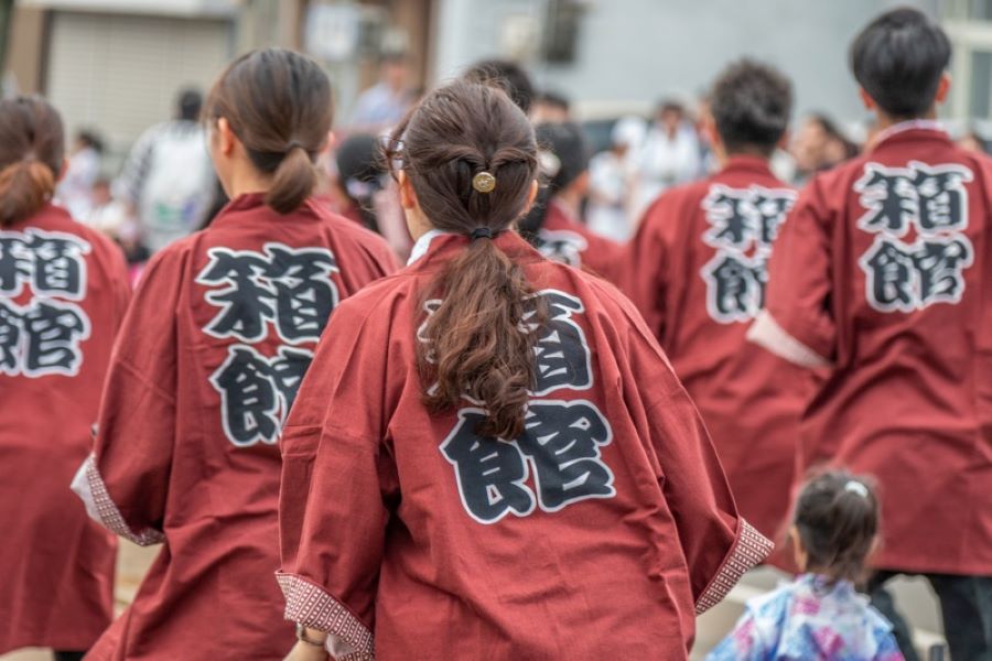 【はこだて港祭】