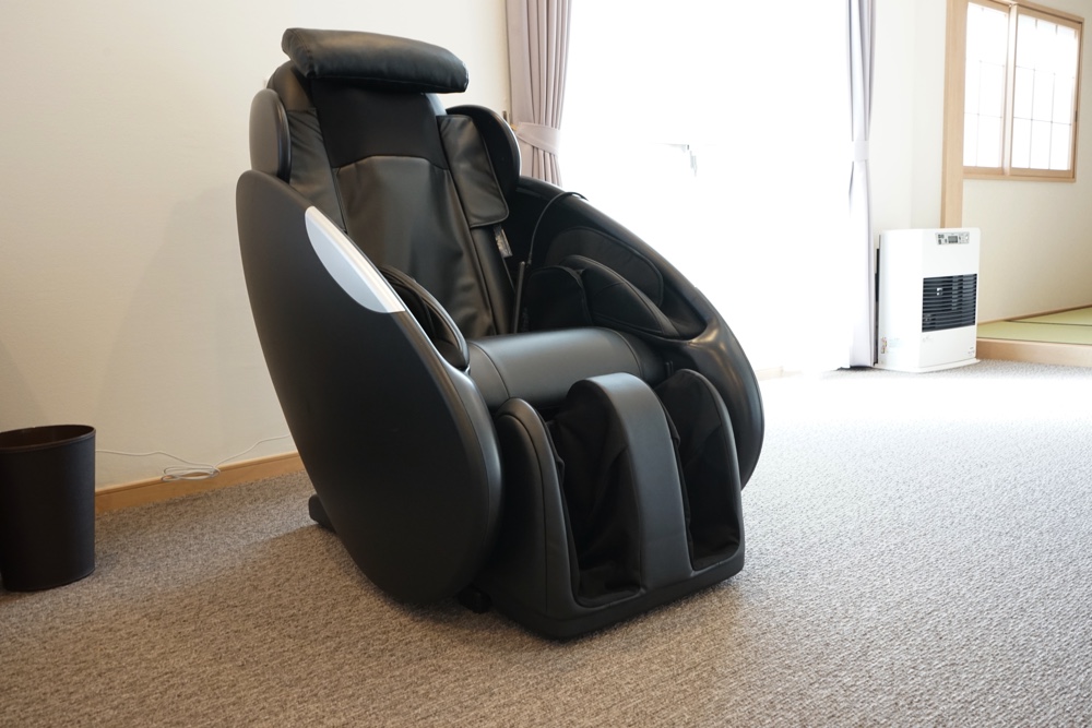 マッサージチェア完備