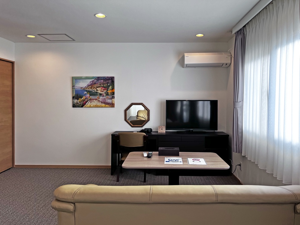 【禁煙】スイートツイン（44平米）