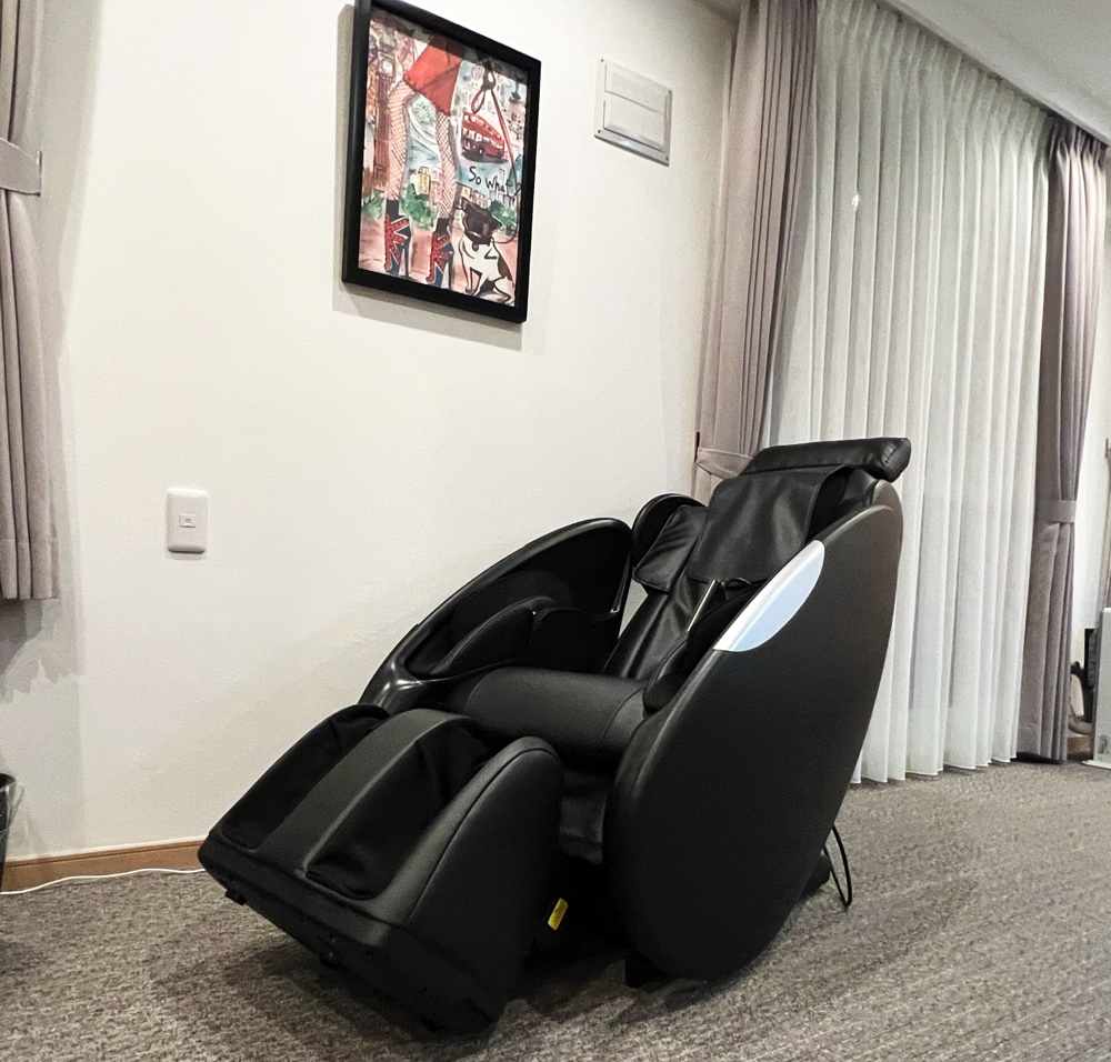 マッサージチェア完備