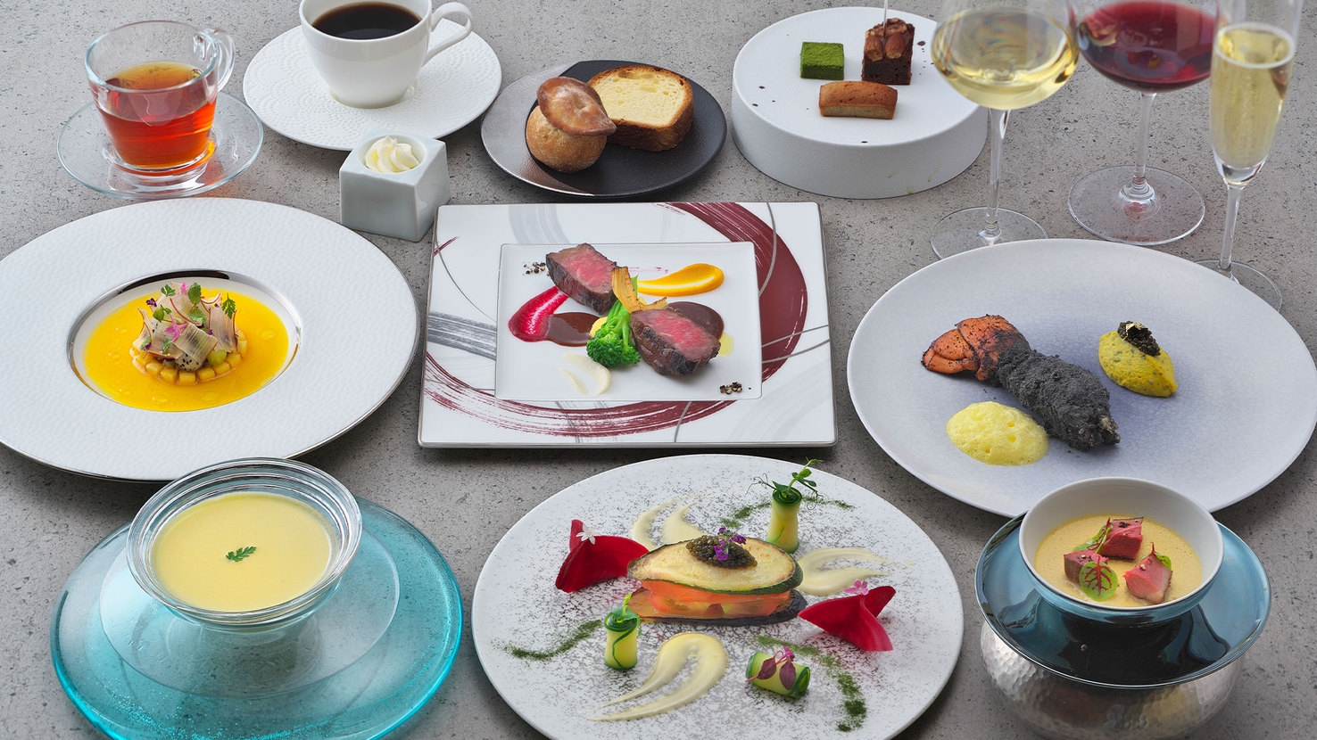 【スタンダード】夜景一望の最上階レストラン◆北海道食材を贅沢に味わう高級フレンチコース＜2食付＞