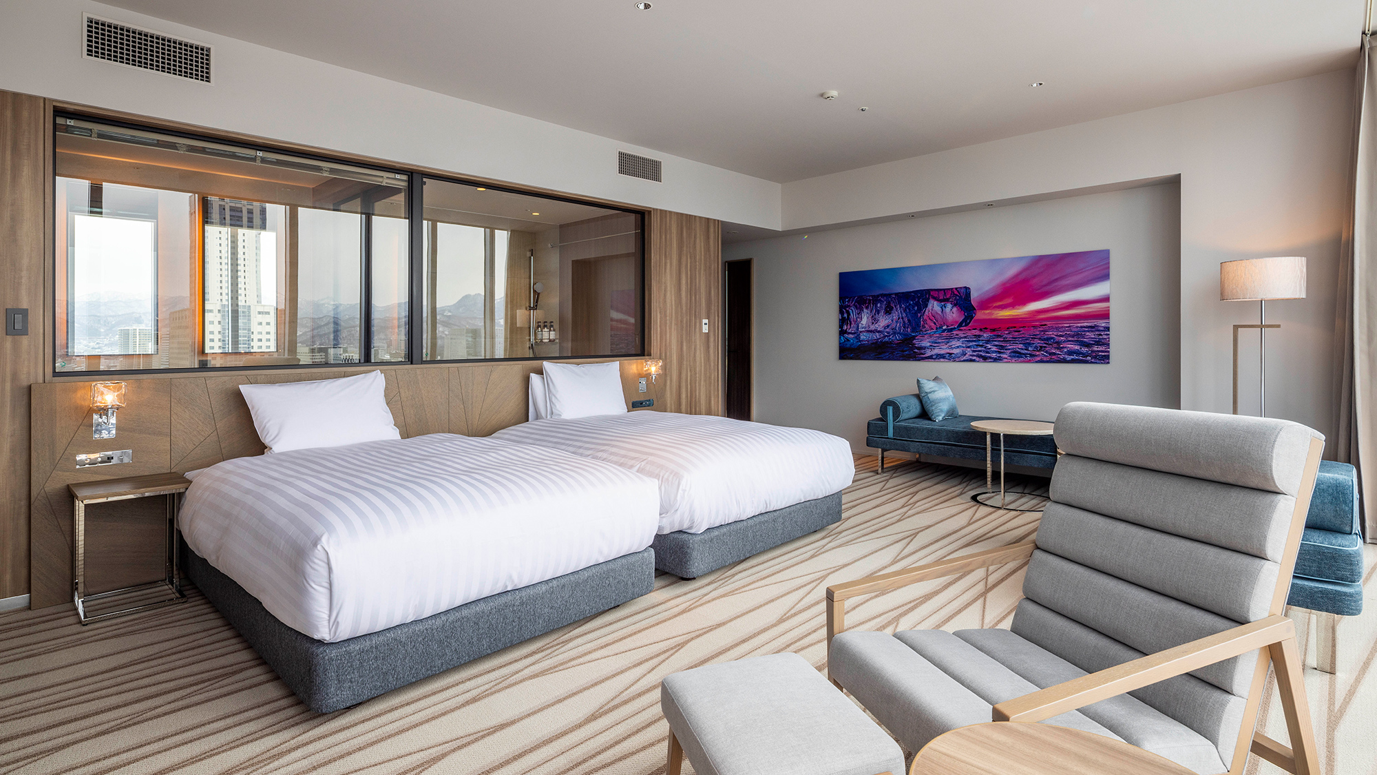 【スイート】52平米／6室限定の高層階スイート。旅の疲れを癒す眺望をお愉しみいただけます