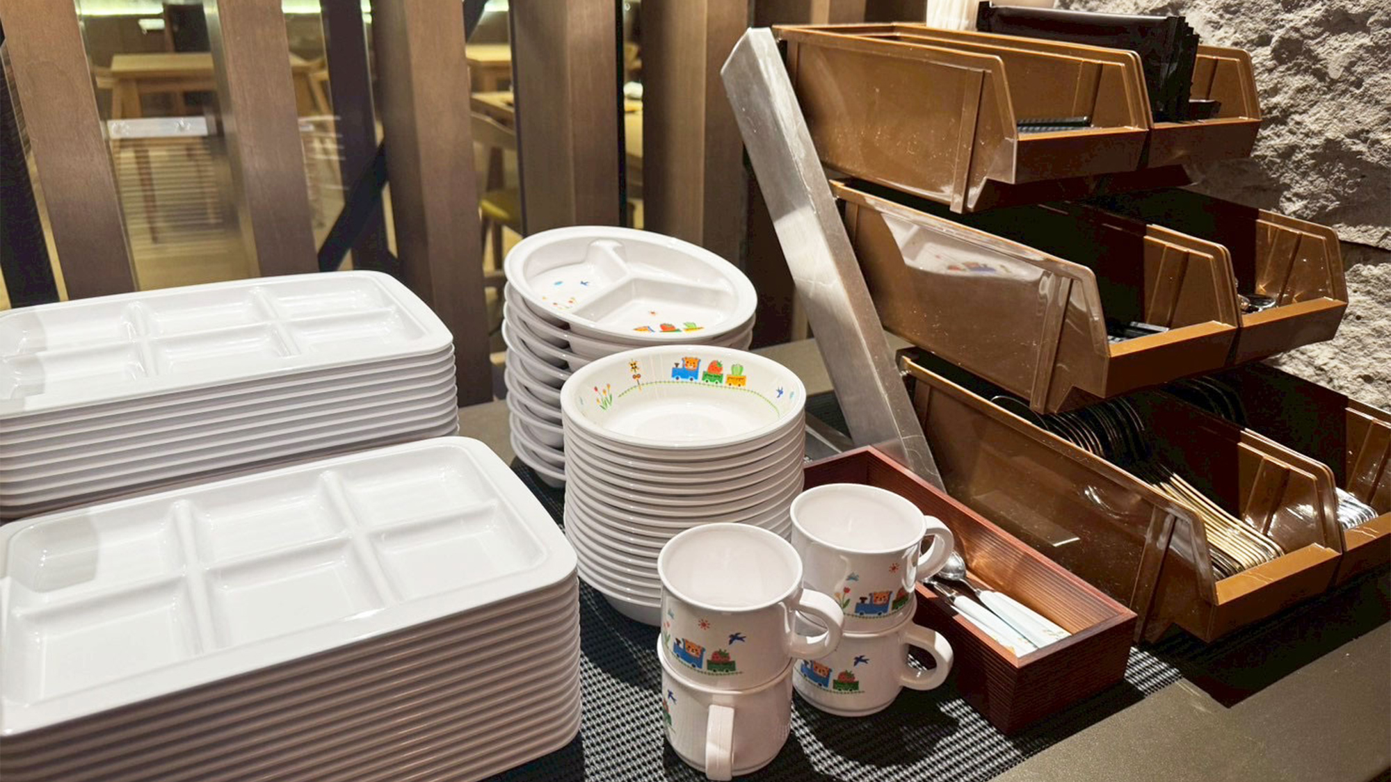 【朝食】お子様用の食器もご用意しております