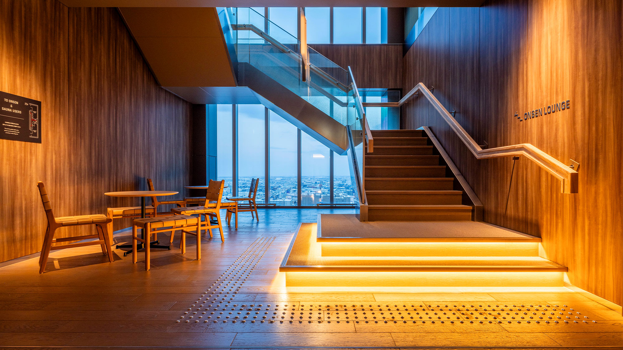 【階段吹き抜け】＜26F＞