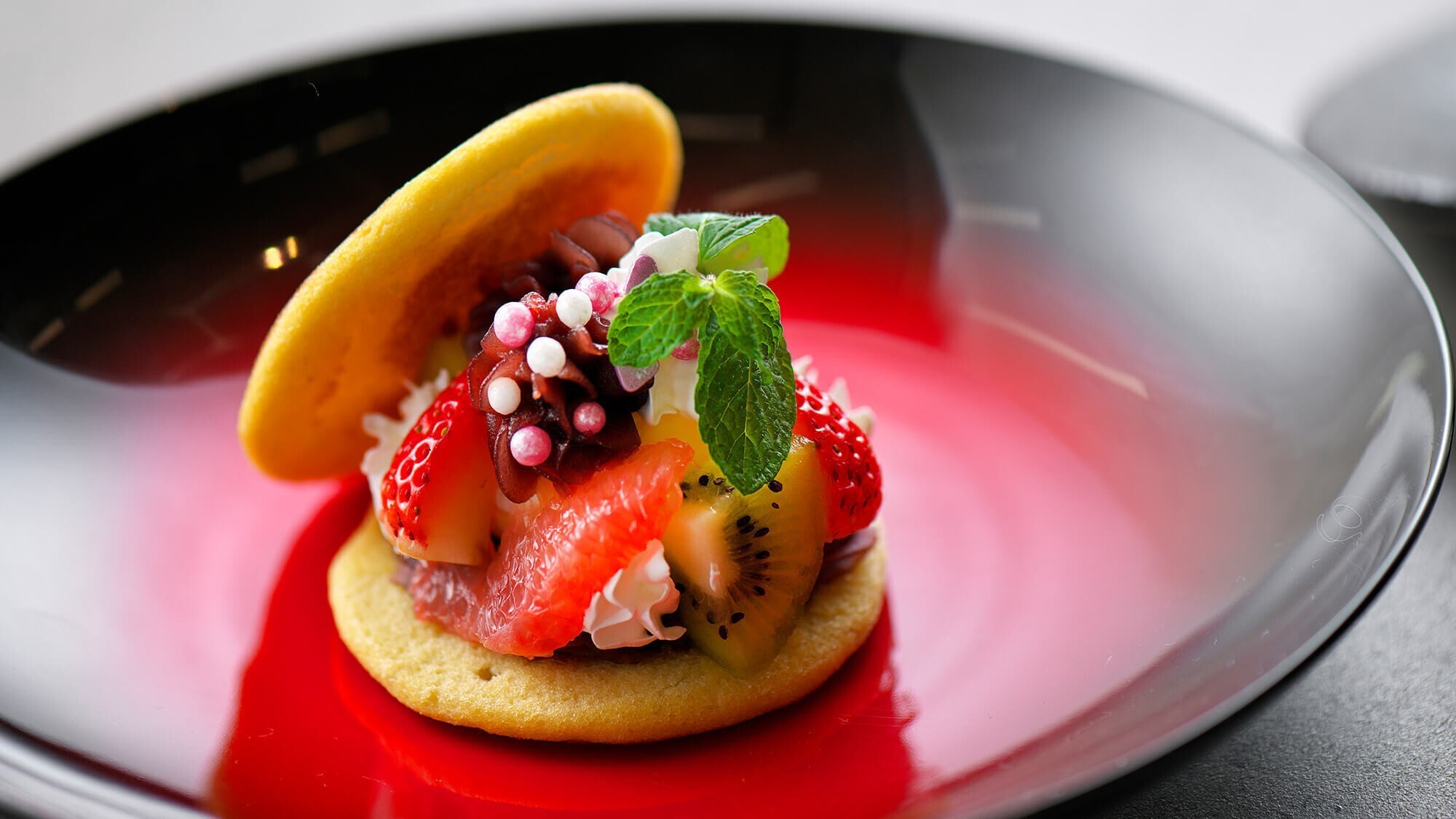 【ディナー】北海道産の食材を贅沢に使い、和のエッセンスを織り交ぜた上質なフレンチコースディナー