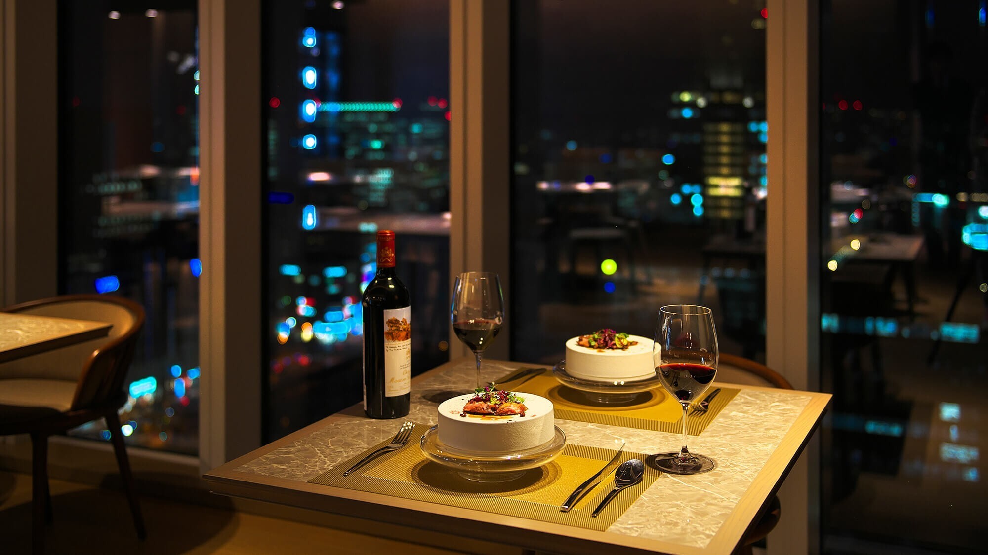 【ディナー】記念日やお祝いの席にもふさわしい、特別なひとときを演出します