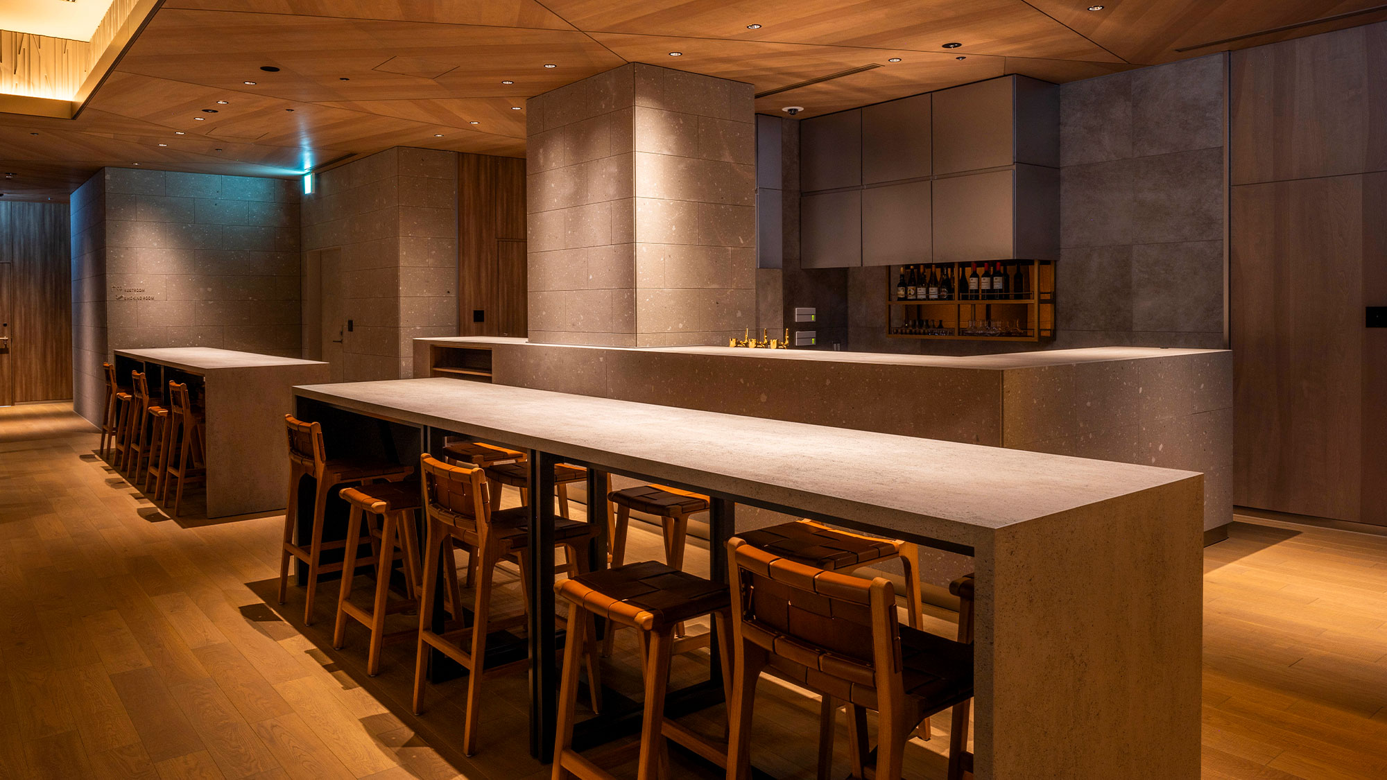 【ラウンジ】＜26F＞スパご利用のお客様専用の湯上りラウンジ。館内着のままお過ごしいただけます