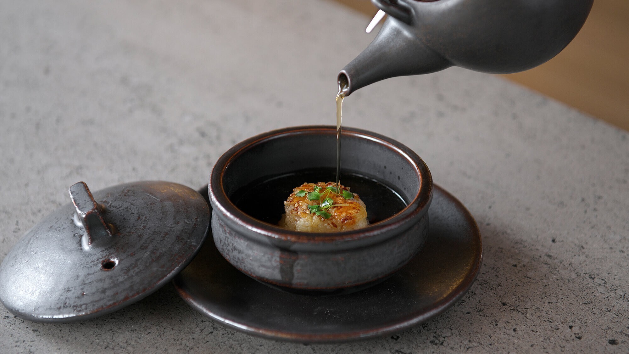 【ディナー】北海道産の食材を贅沢に使い、和のエッセンスを織り交ぜた上質なフレンチコースディナー