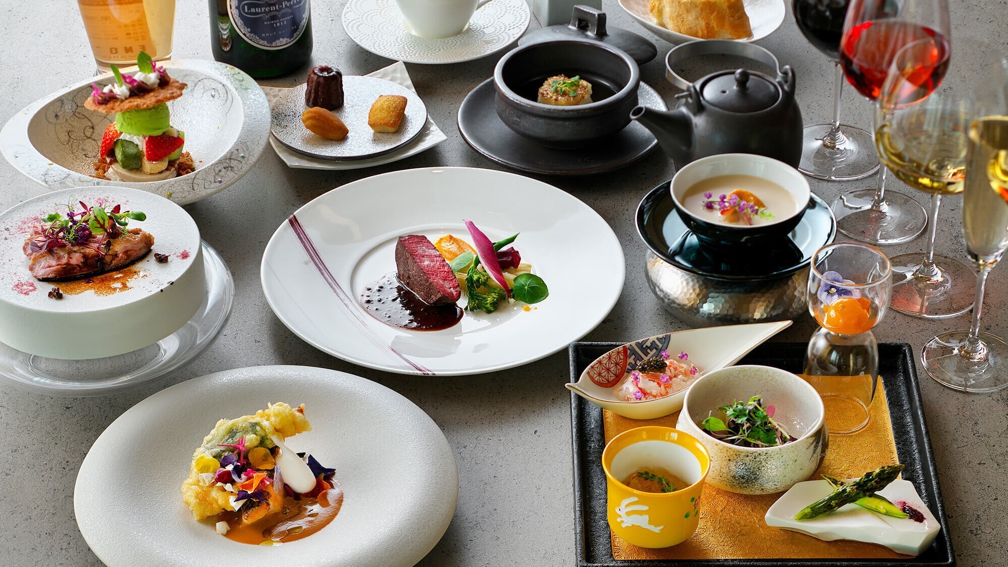 【ディナー】北海道産の食材を贅沢に使い、和のエッセンスを織り交ぜた最高級フレンチコースディナー