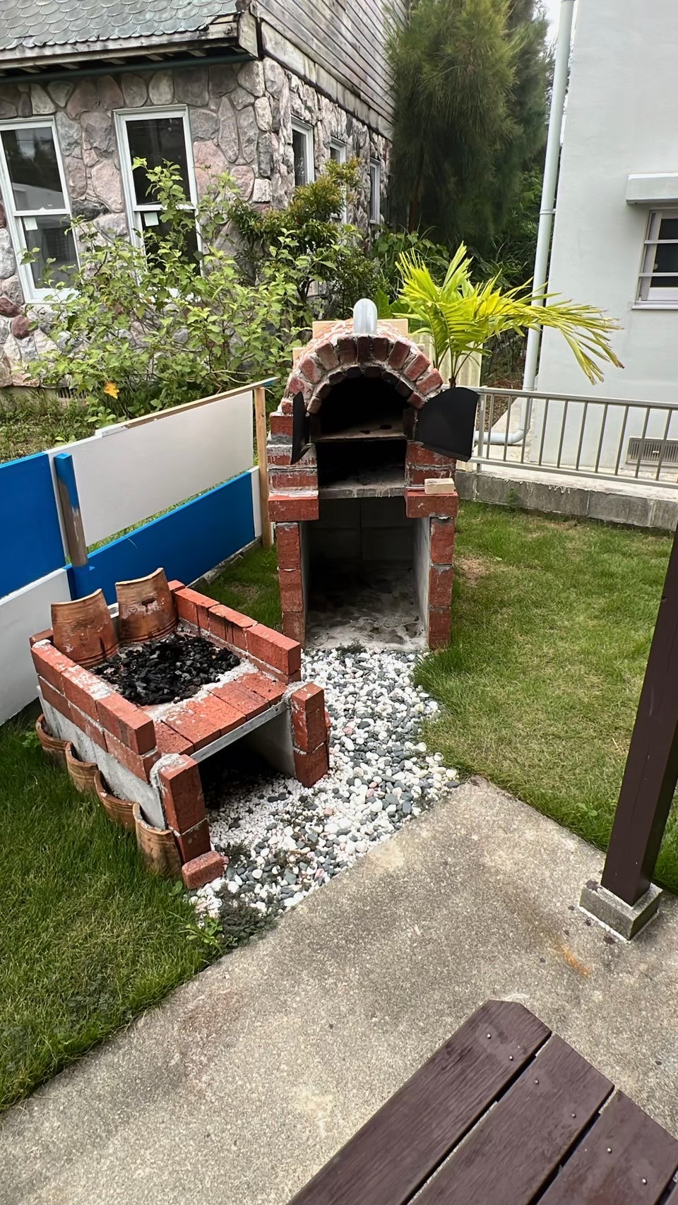 バーベキュー台