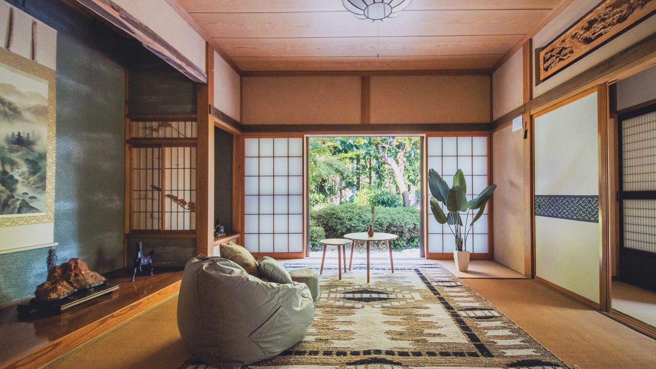 【佐渡一棟貸切】日本の四季を彩る絶景の庭と独特の世界観のアートを楽しめる宿の素泊まりプラン