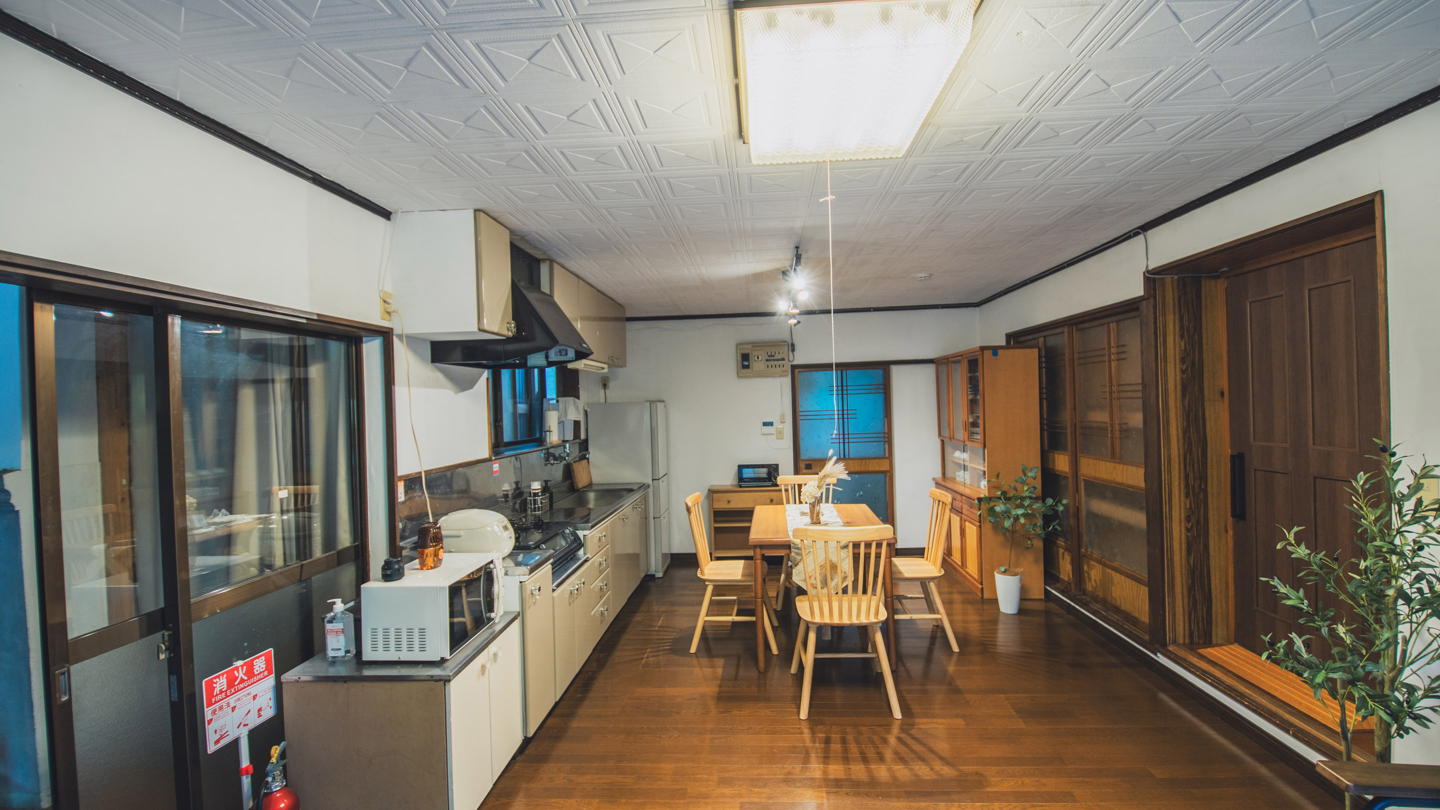 リビングダイニング３