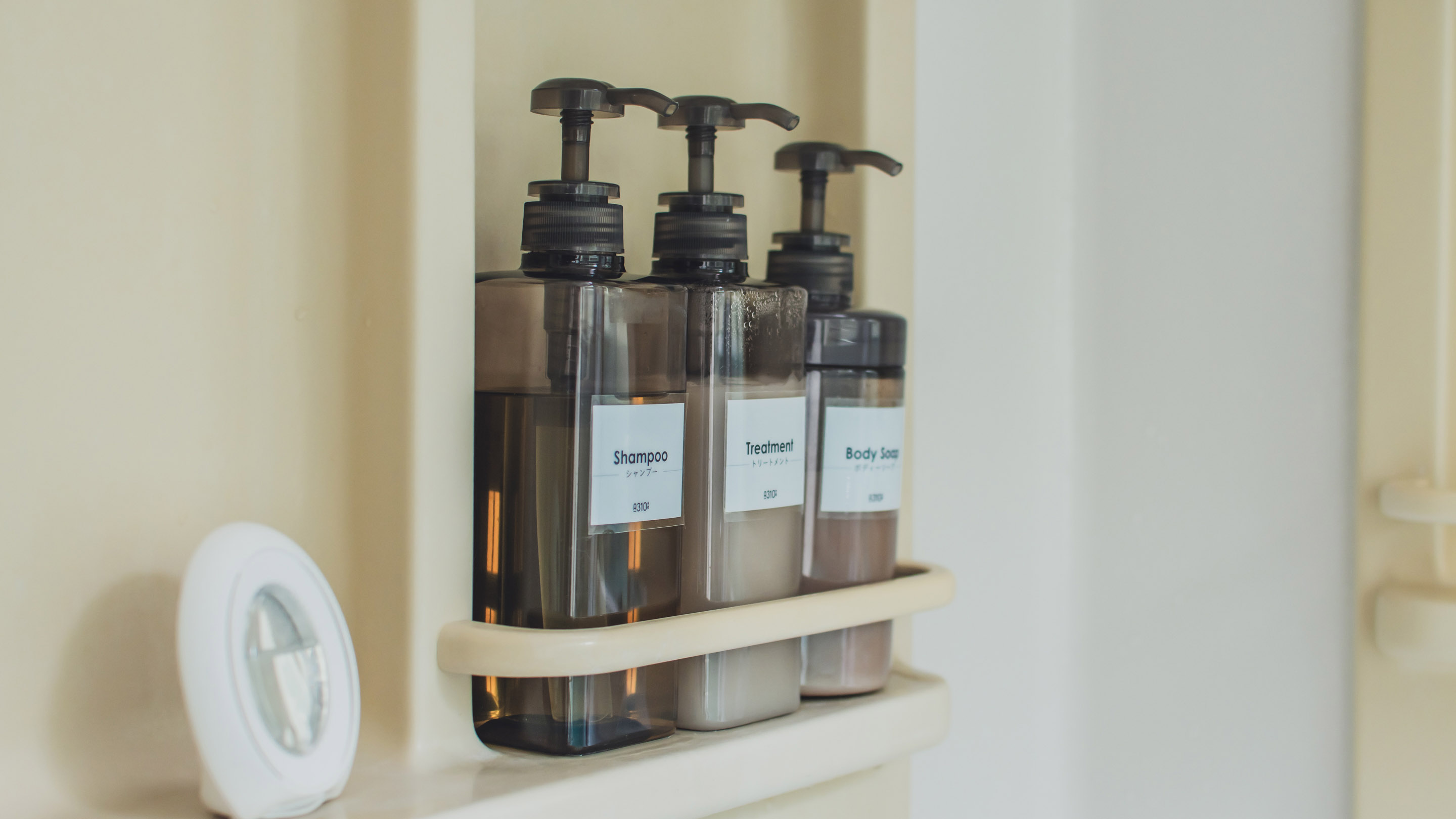 シャンプーボトル