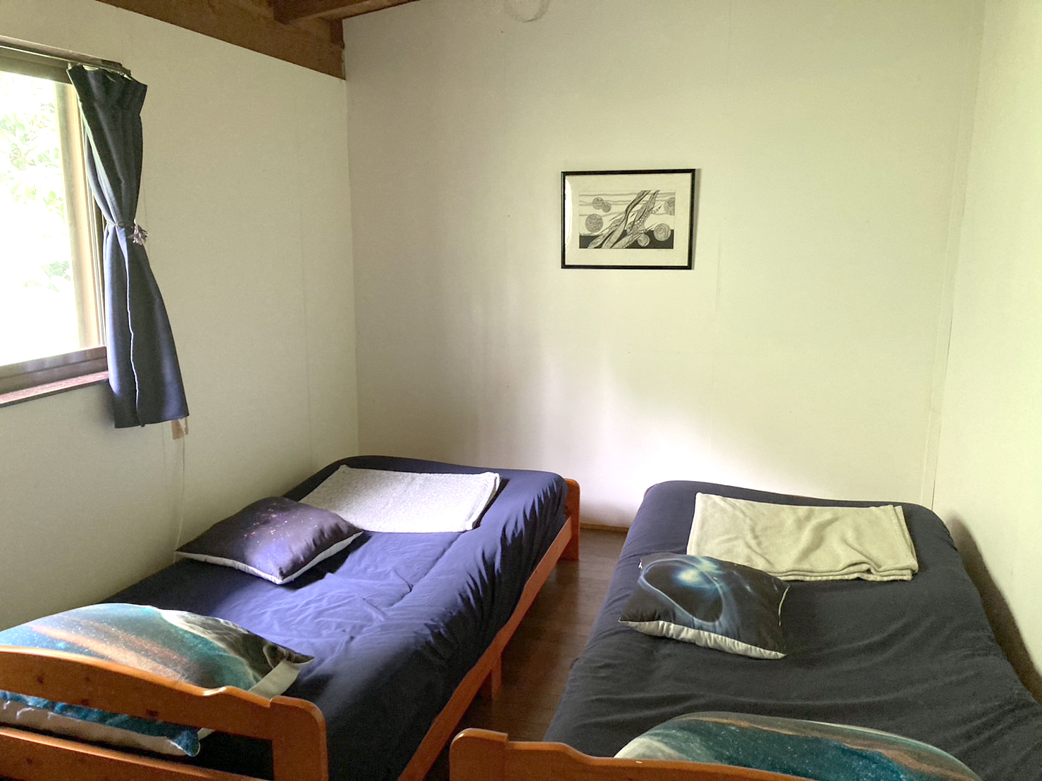 ツインベッドルーム写真(2)