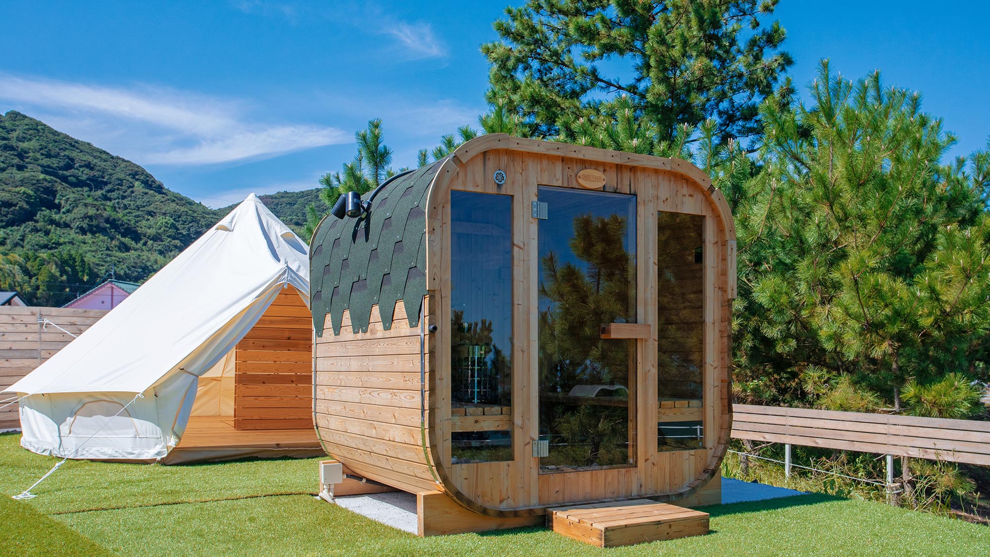 ・【サウナ】木の香りに包まれ、リラックス効果が期待できます