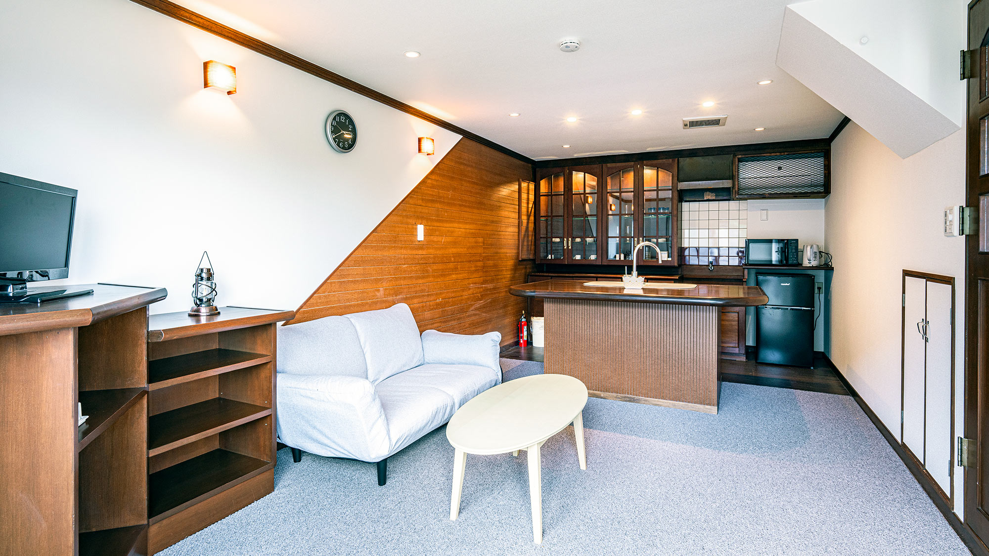 ・【リビング】温かみのある空間で、心地よい時間をお過ごしください