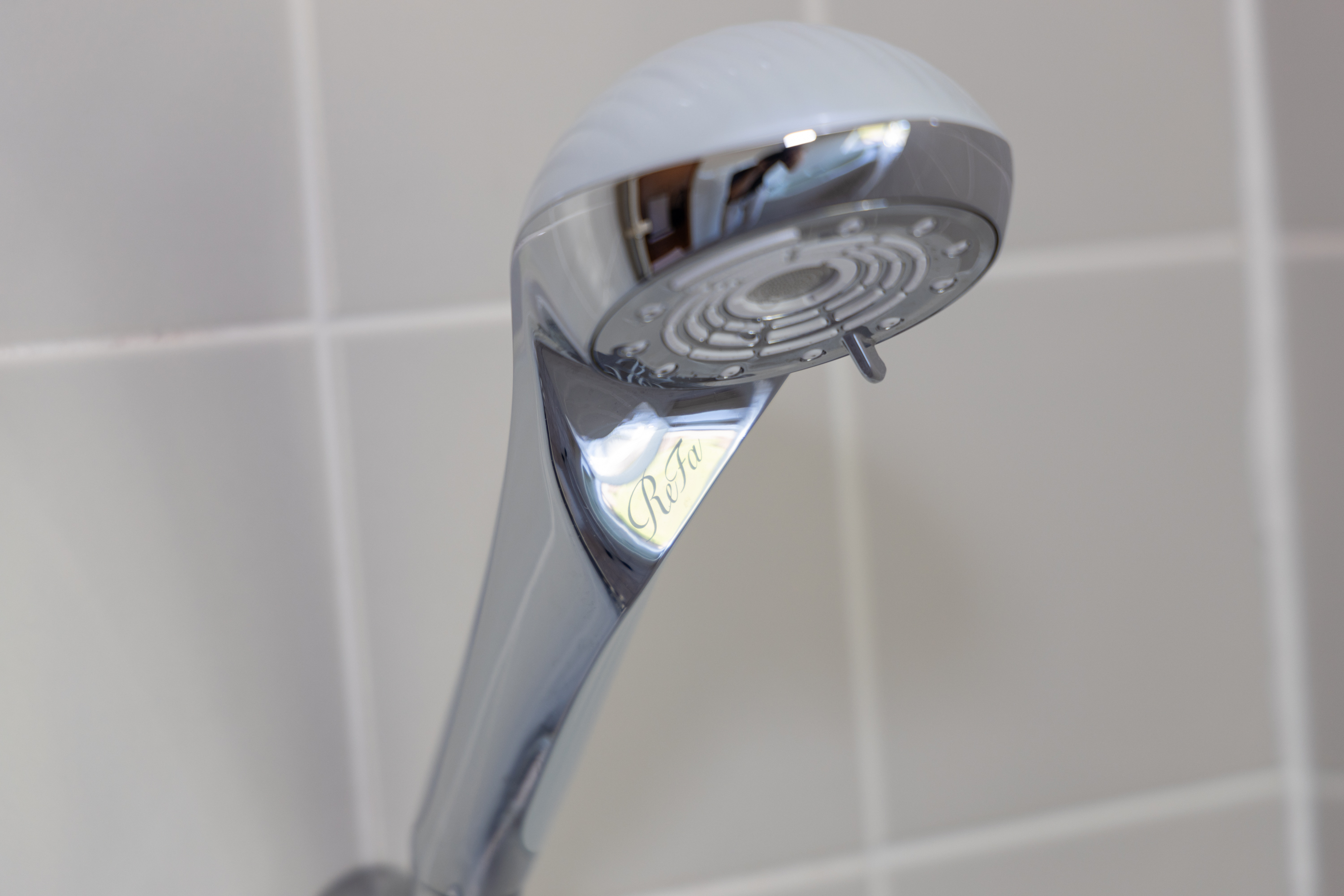 Refaのシャワーヘット