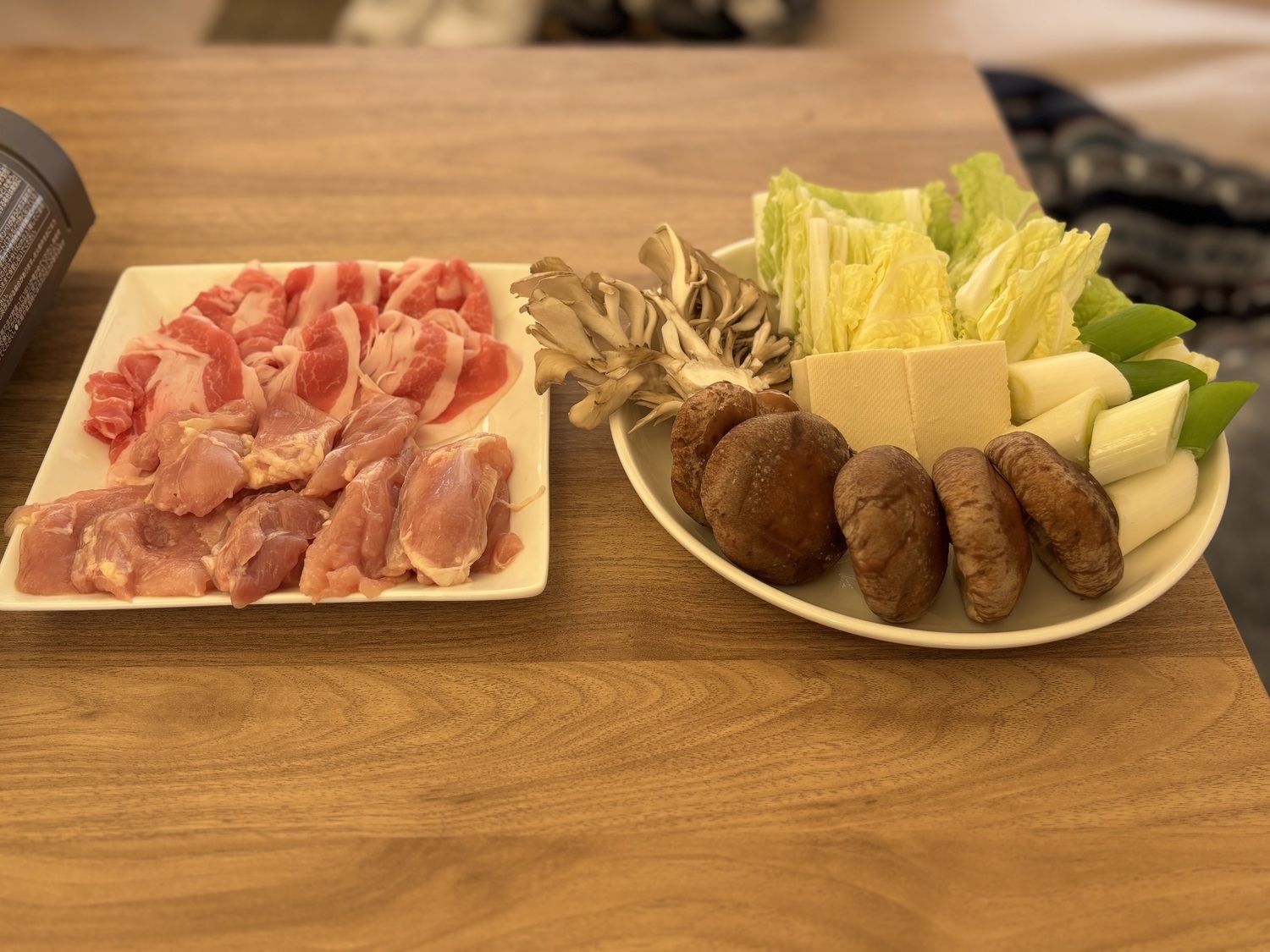 【夕食鍋プラン】冬のあったかW肉味噌鍋ステイ