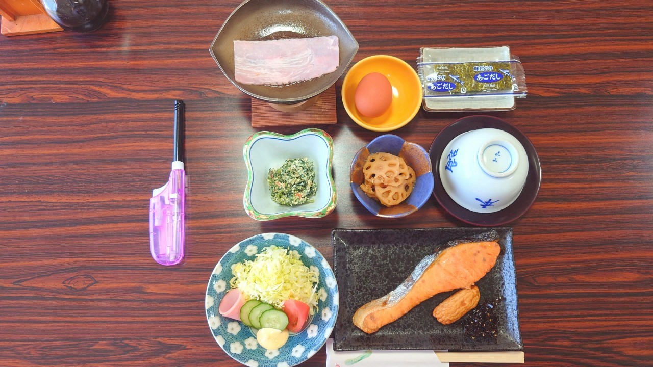 朝食一例